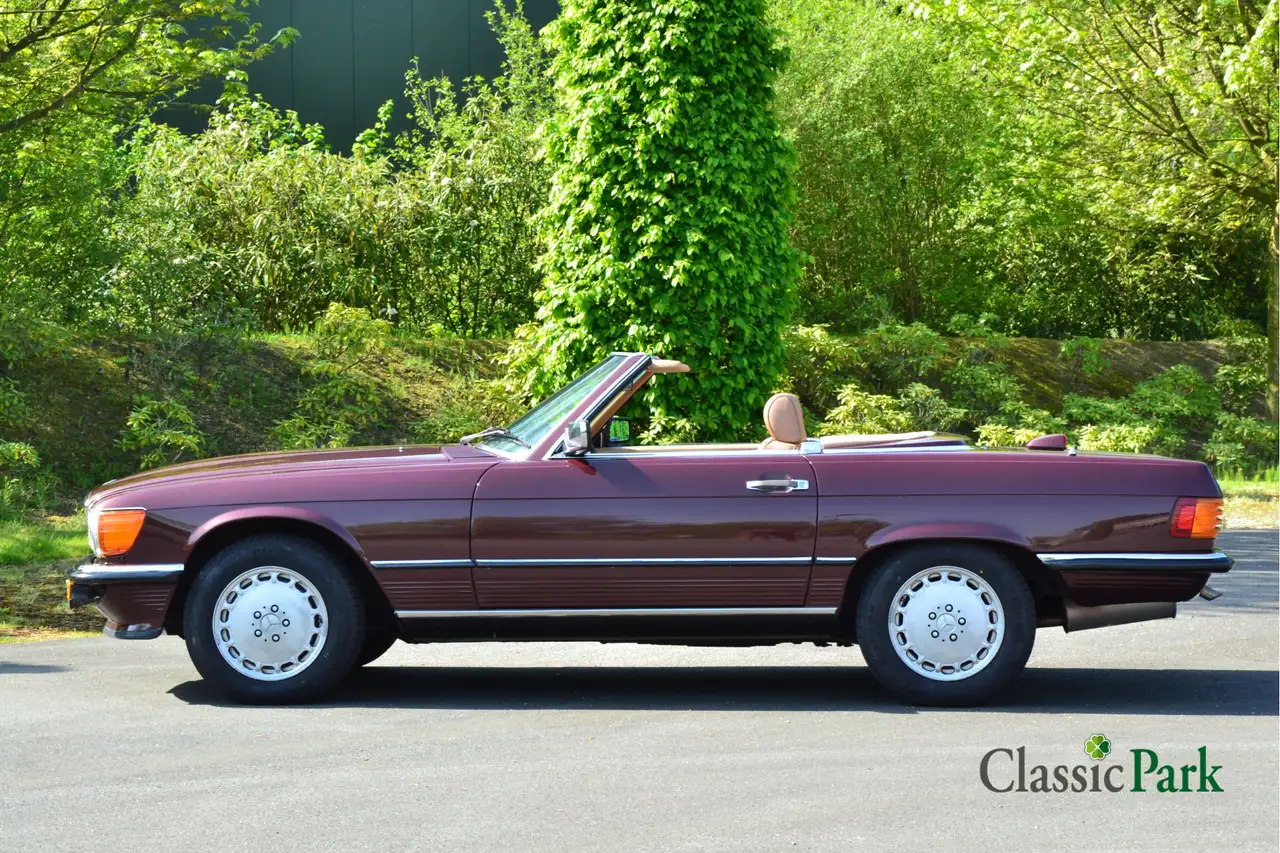 Mercedes-Benz SL 560, foto 2