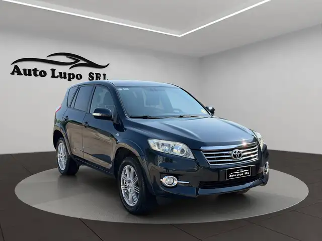 Toyota RAV4 Crossover 2.2 d-cat Style 150cv automatico