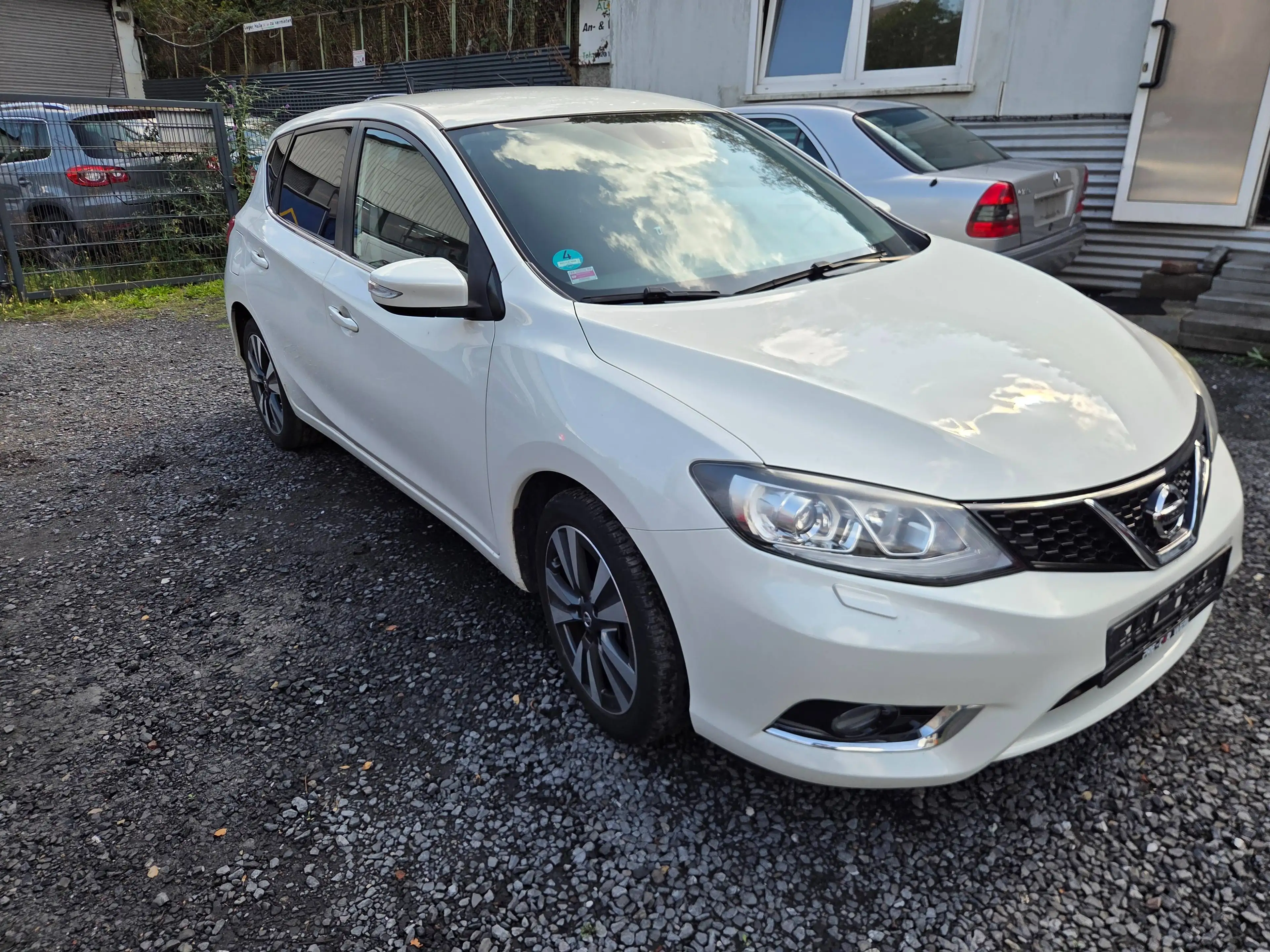 Nissan Pulsar Acenta erst 128000 Klima Navi Kamera TÜV neu — photo 4