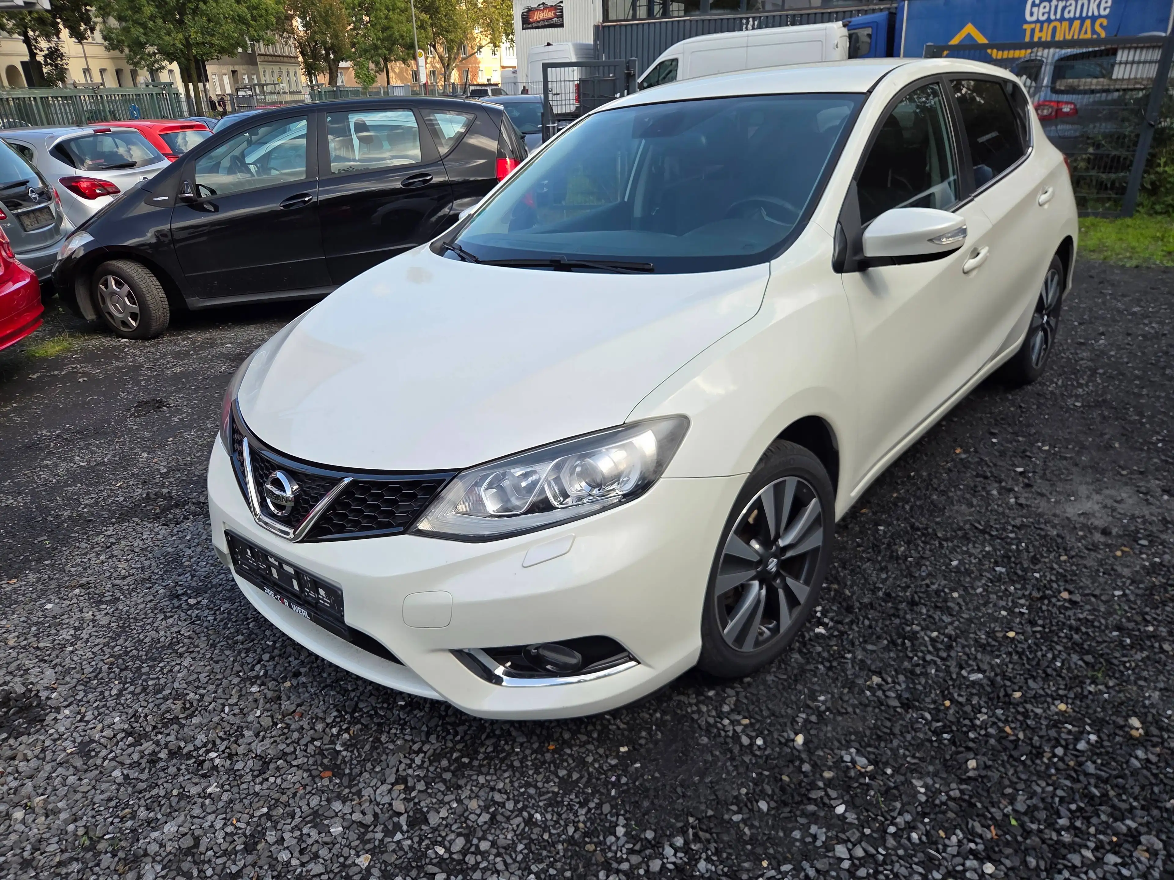 Nissan Pulsar Acenta erst 128000 Klima Navi Kamera TÜV neu — photo 6