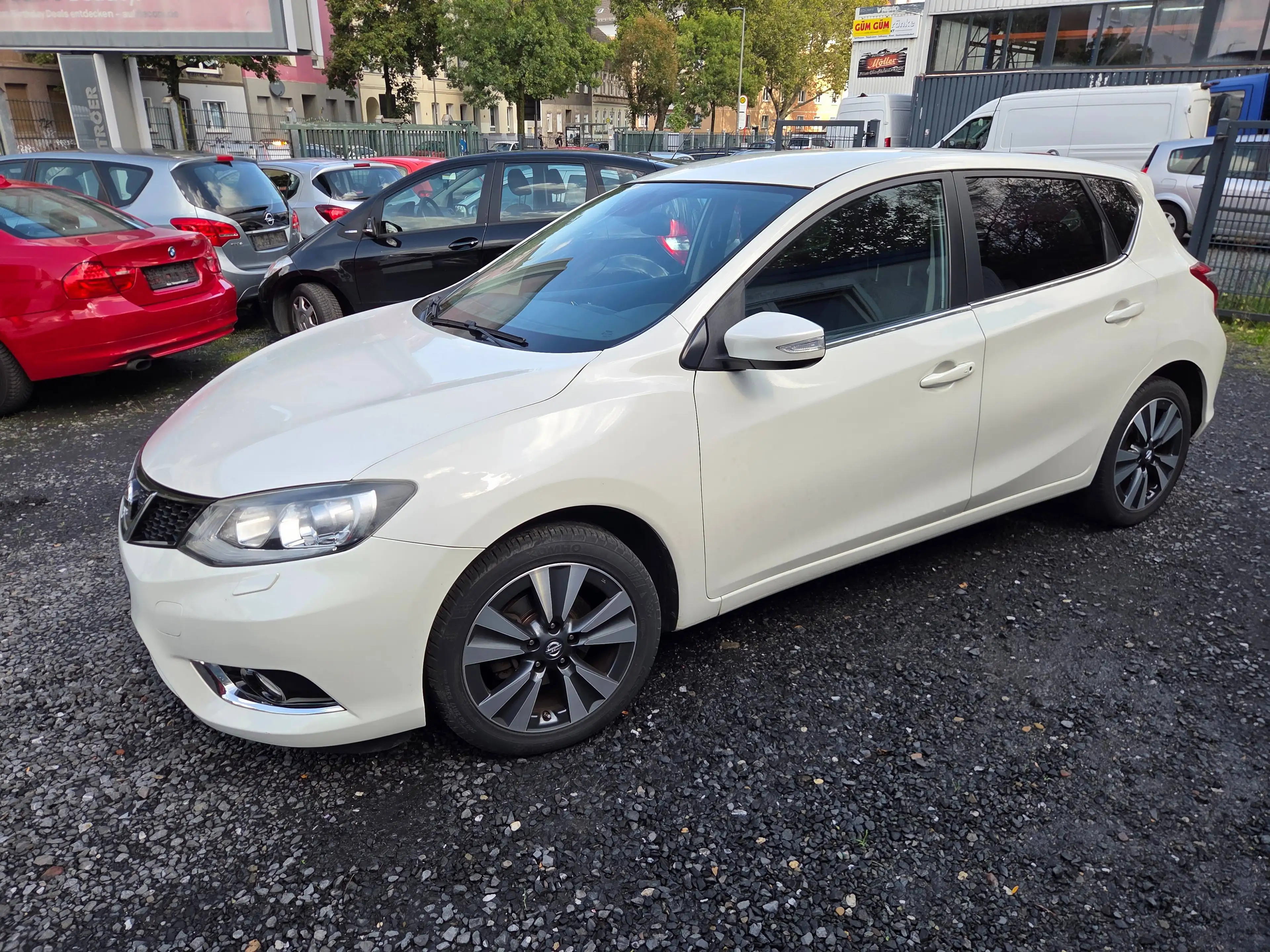 Nissan Pulsar Acenta erst 128000 Klima Navi Kamera TÜV neu — photo 7