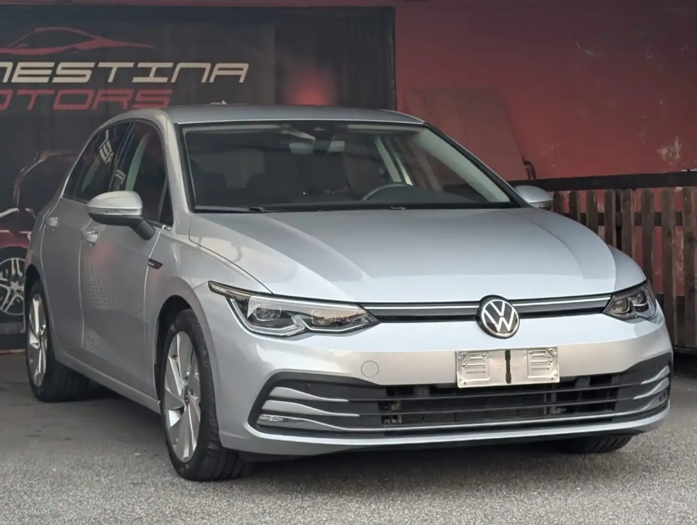 Volkswagen Golf 1.5 eTSI 150 CV EVO ACT DSG 1st Edition Style Plateado - 2