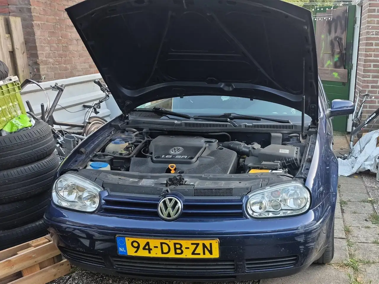 Volkswagen Golf 1.6 Highline, foto 1