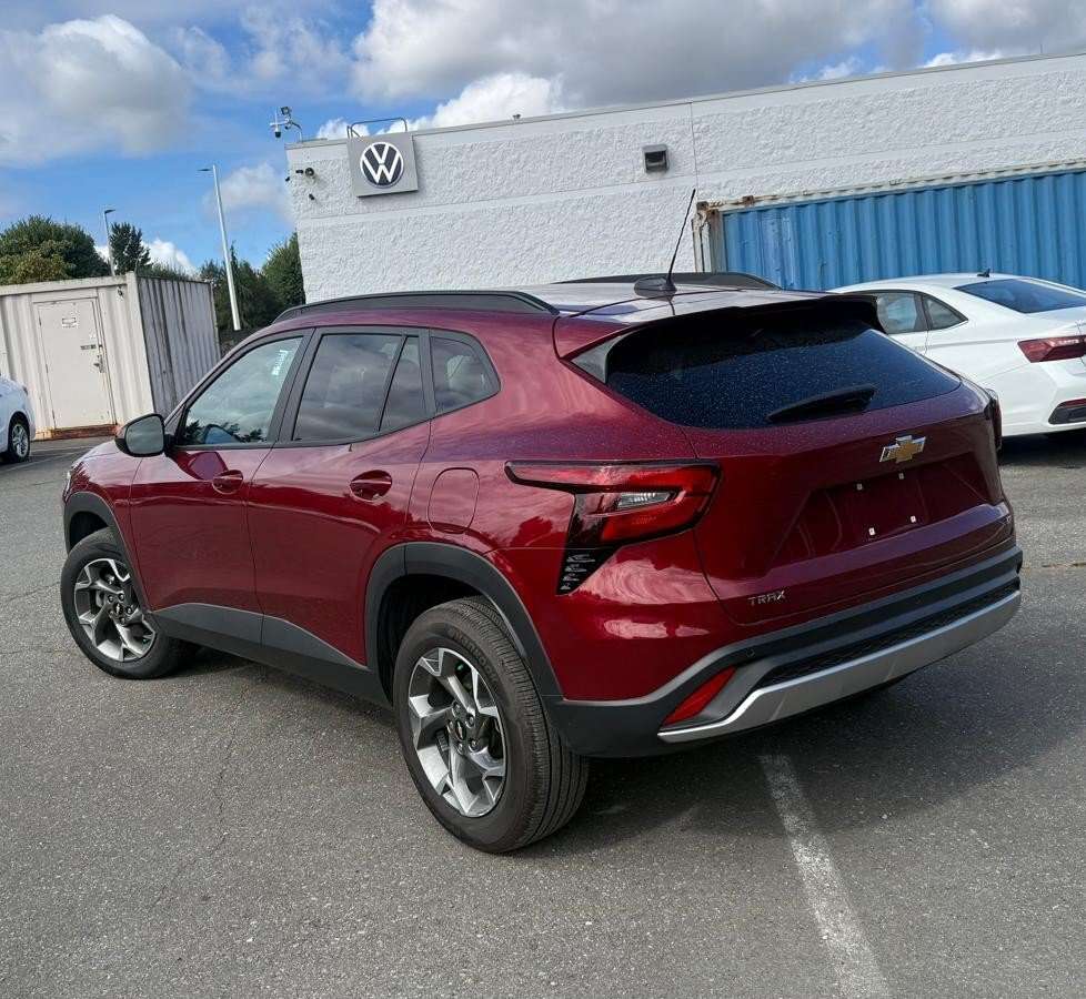 2025 Chevrolet Trax LT — снимка 1
