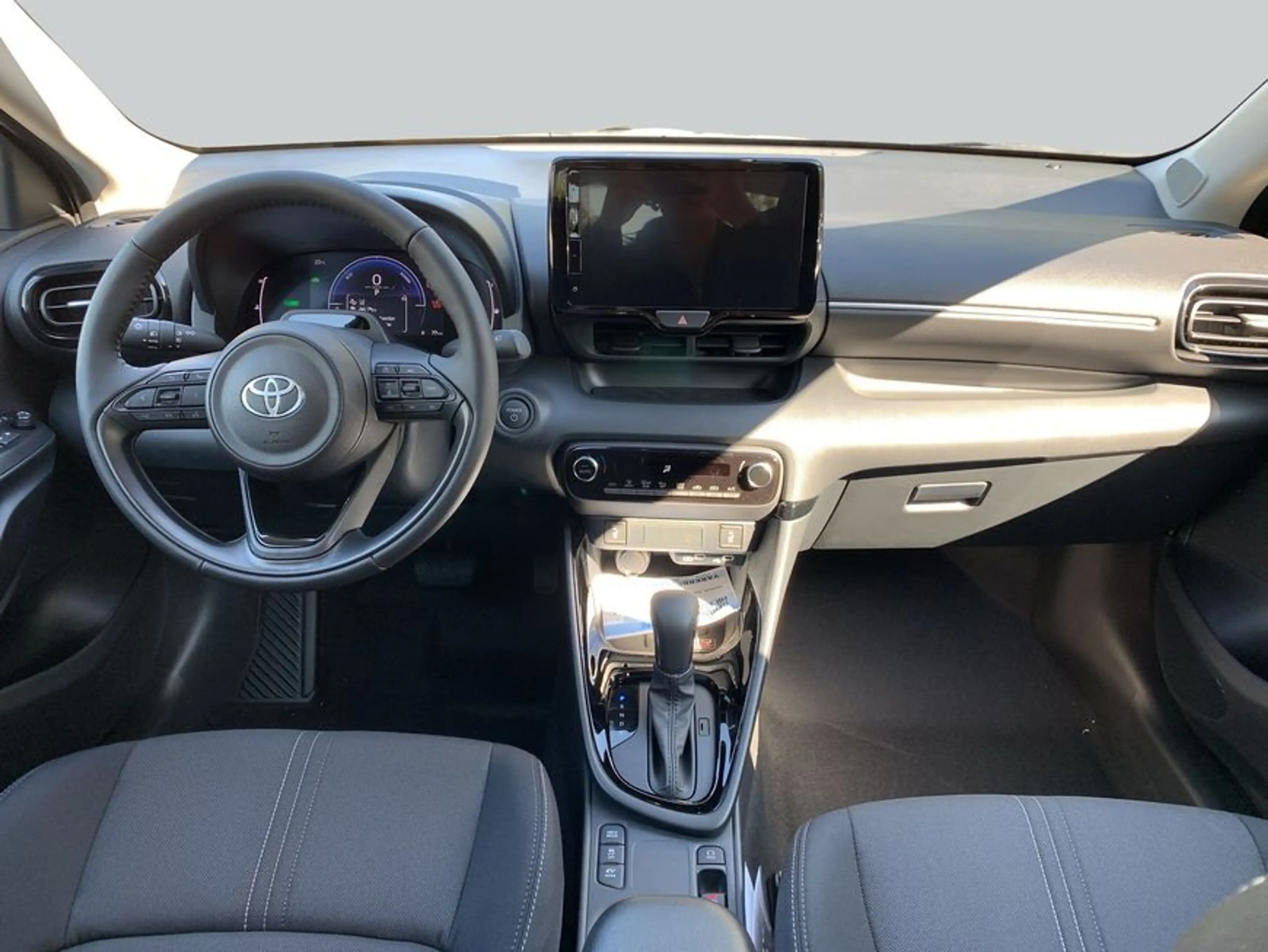 Toyota Yaris Hybrid 116 1.5 VVT-i Teamplayer 68 kW, 5-tür — photo 13