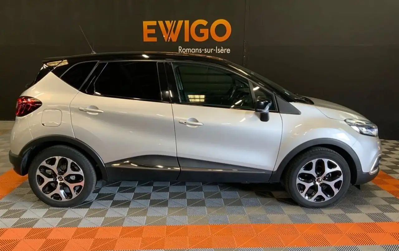 Renault Captur — photo 30
