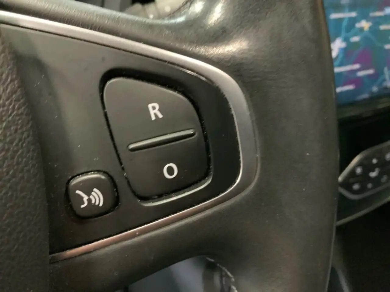 Renault Captur — photo 25
