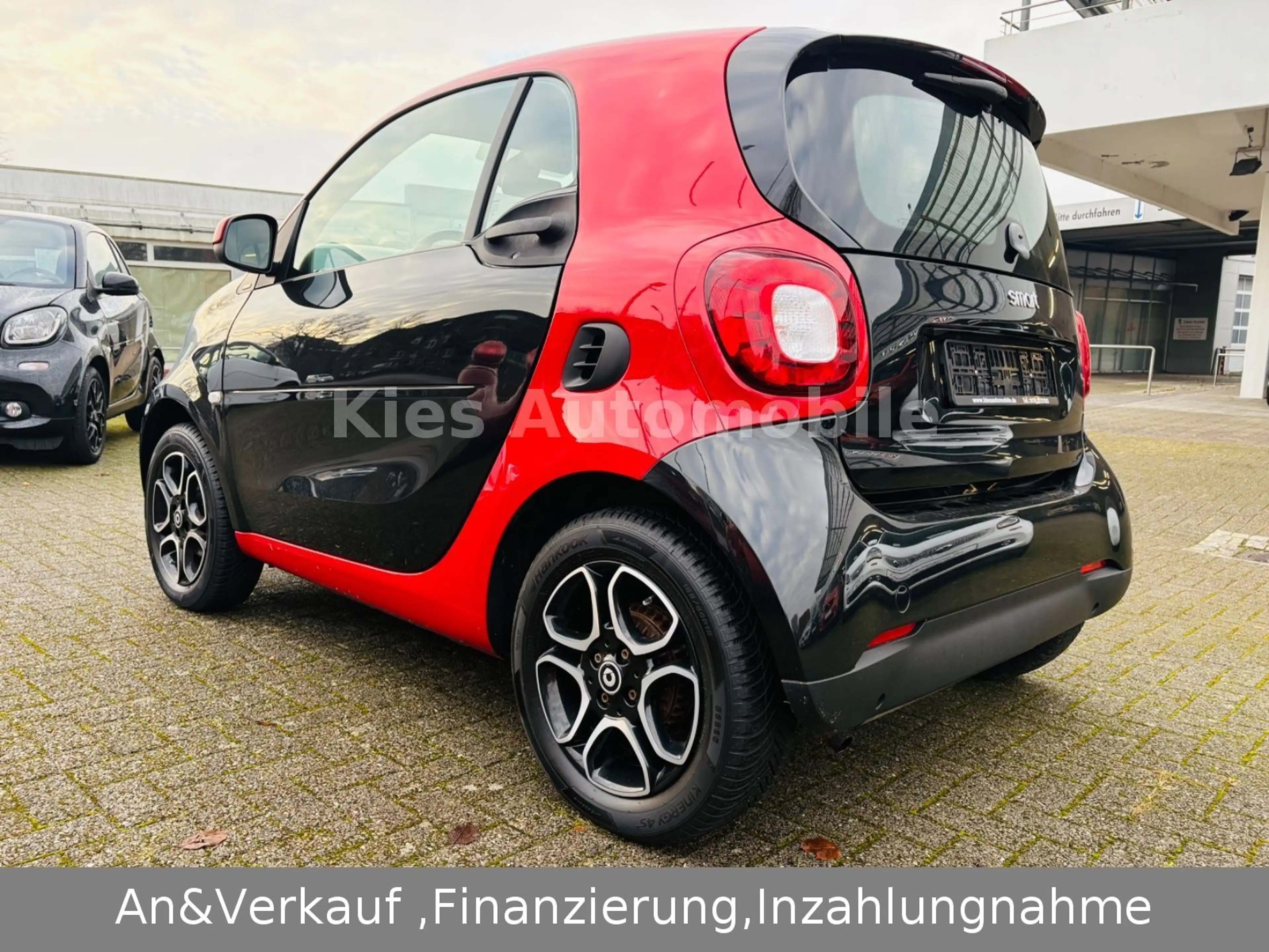 smart forTwo Passion 90PS AUTOM/SITZH/PANO/KLIMA/2.HAN — photo 4