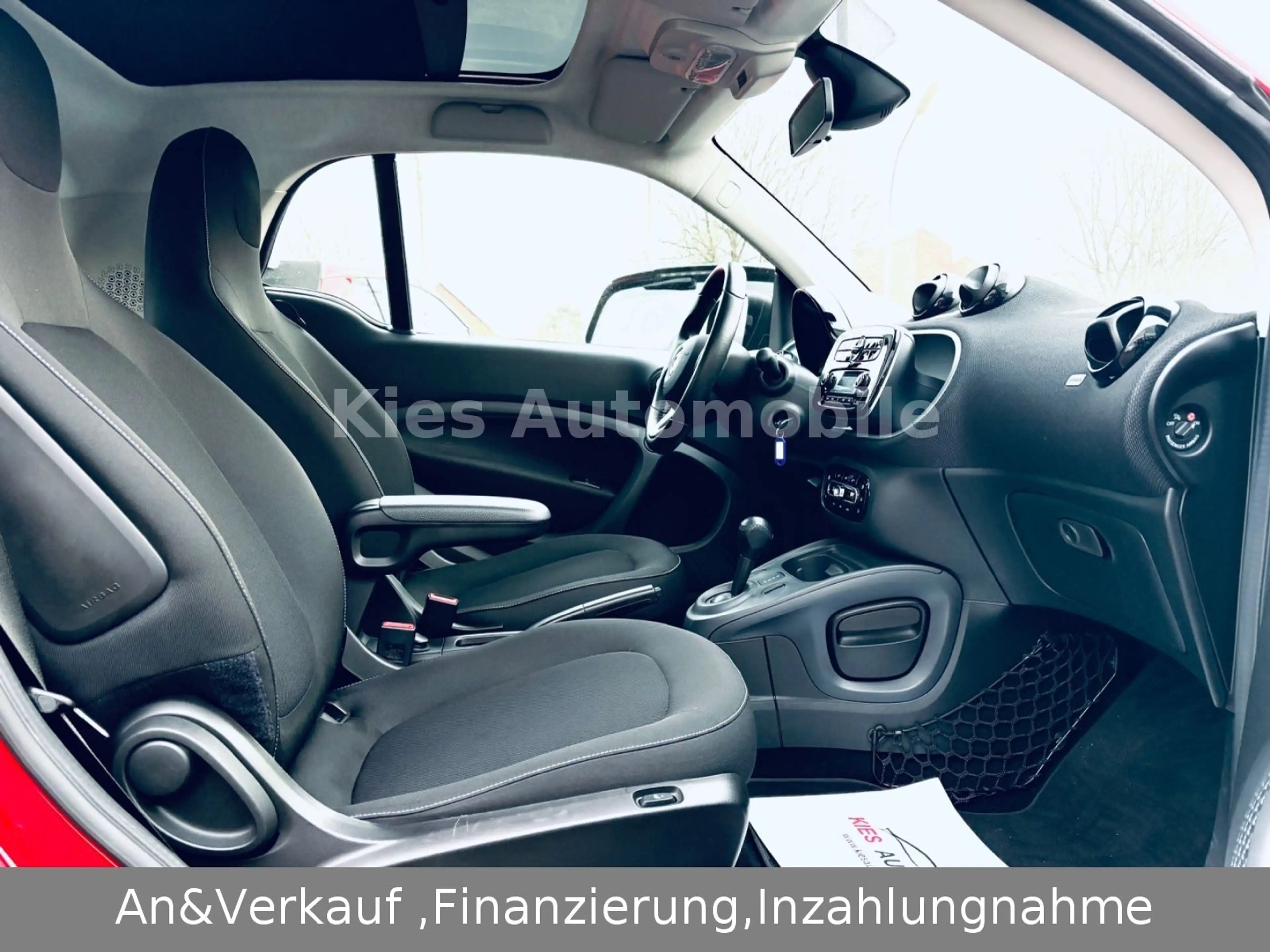 smart forTwo Passion 90PS AUTOM/SITZH/PANO/KLIMA/2.HAN — photo 11