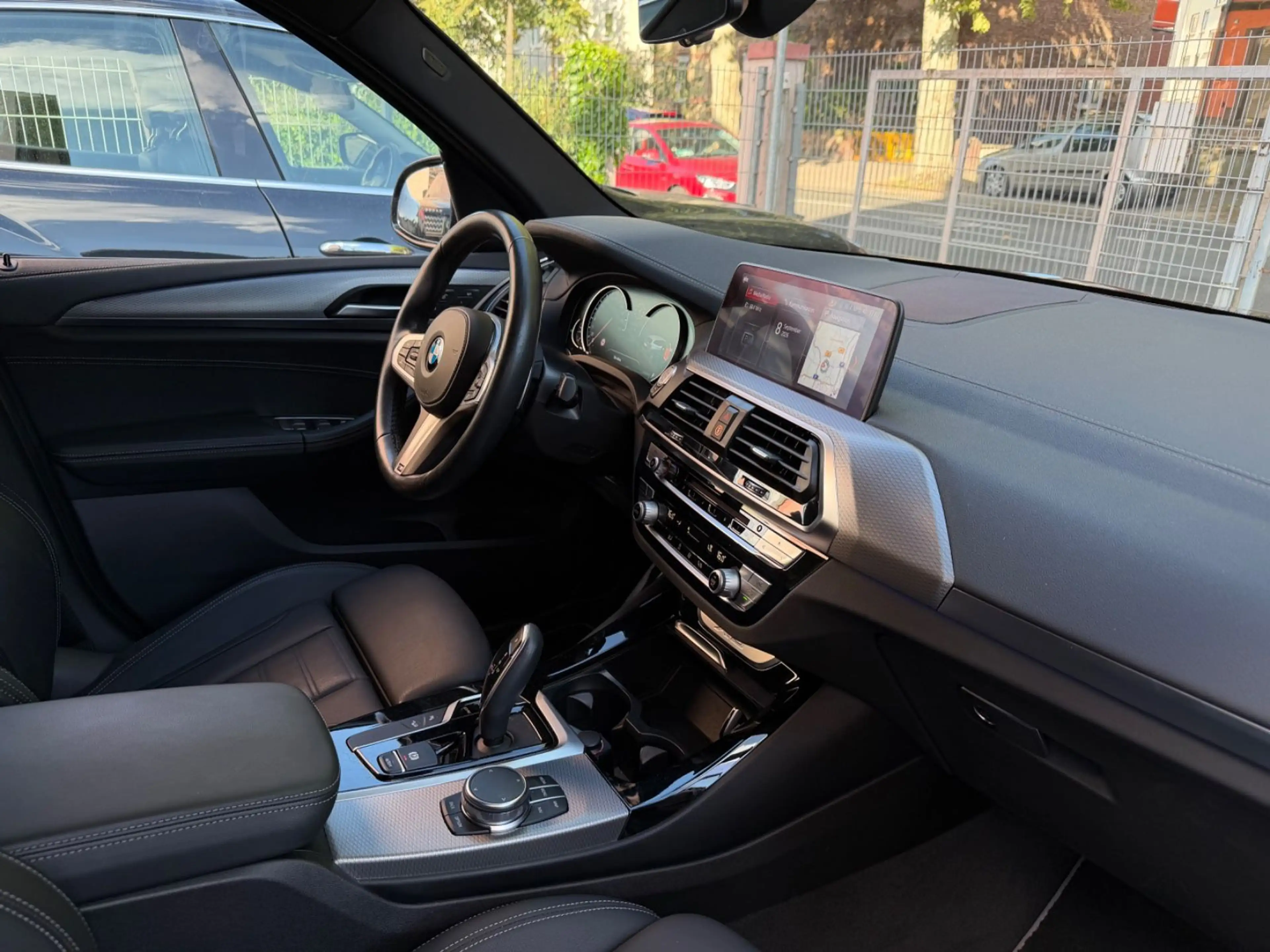 BMW X3 xDrive 30 d M-Paket Leder Navi Kamera ACC M — photo 9