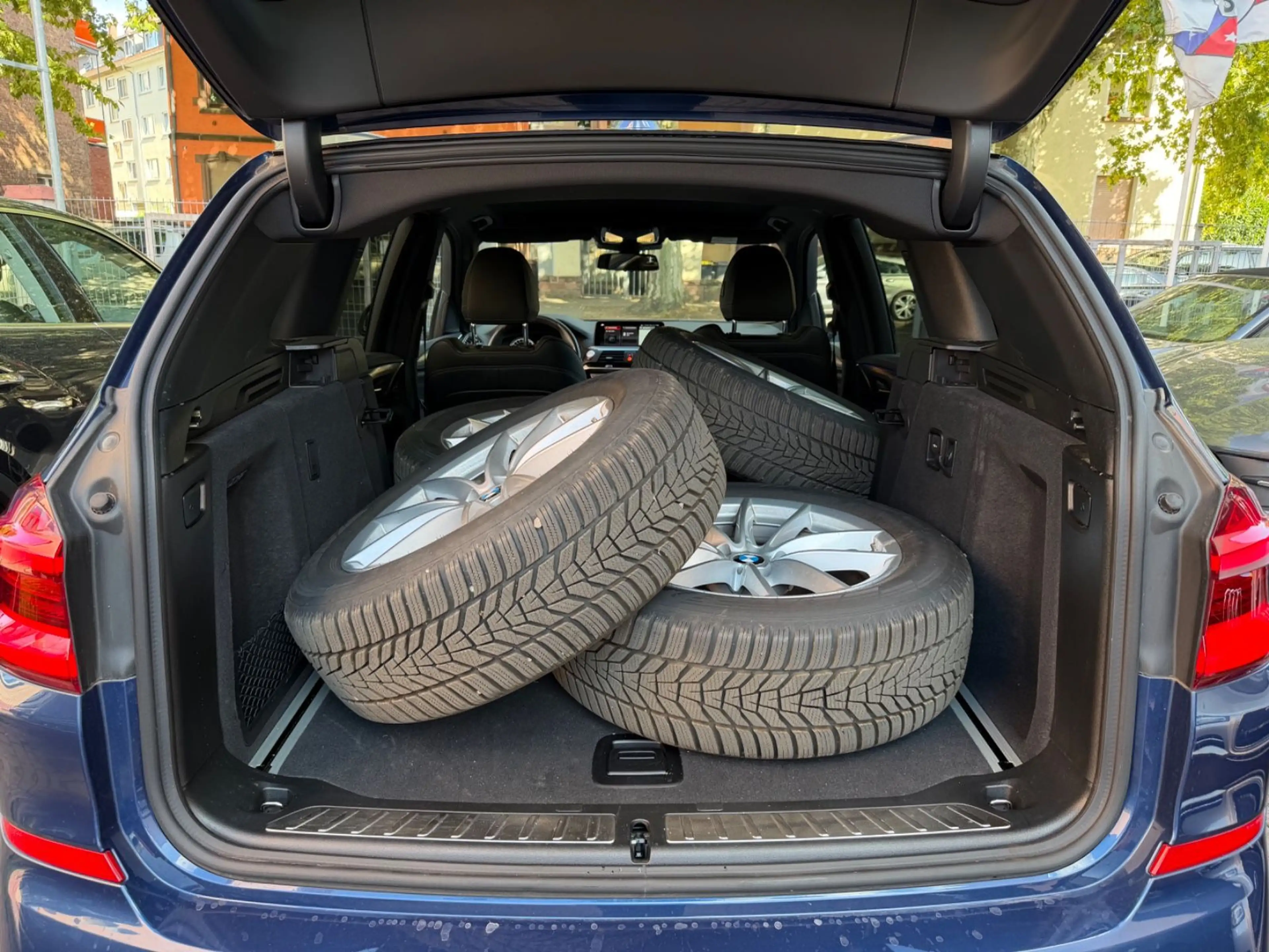 BMW X3 xDrive 30 d M-Paket Leder Navi Kamera ACC M — photo 7