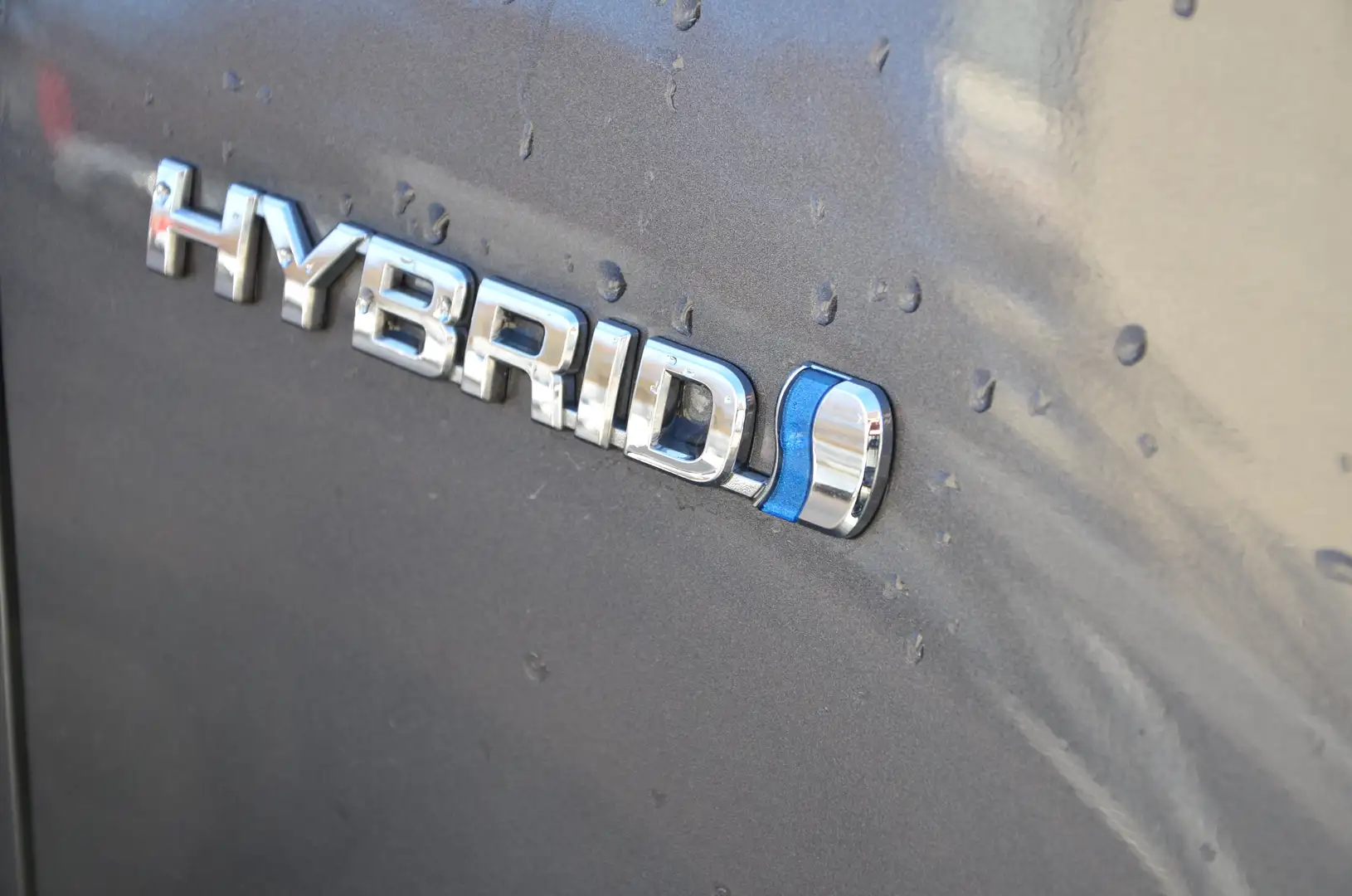 Toyota Yaris Comfort Hybrid Grau - 2