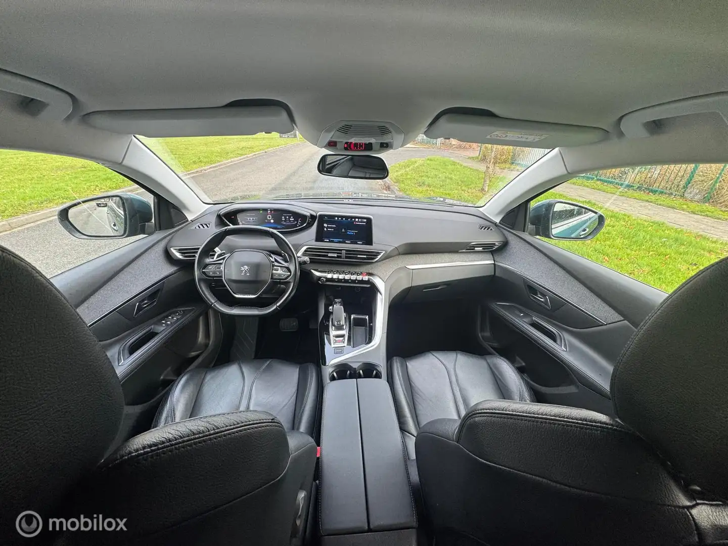 Peugeot 5008 1.2 PureTech Allure 7Persoons Navi Camera Leer Verde - 2