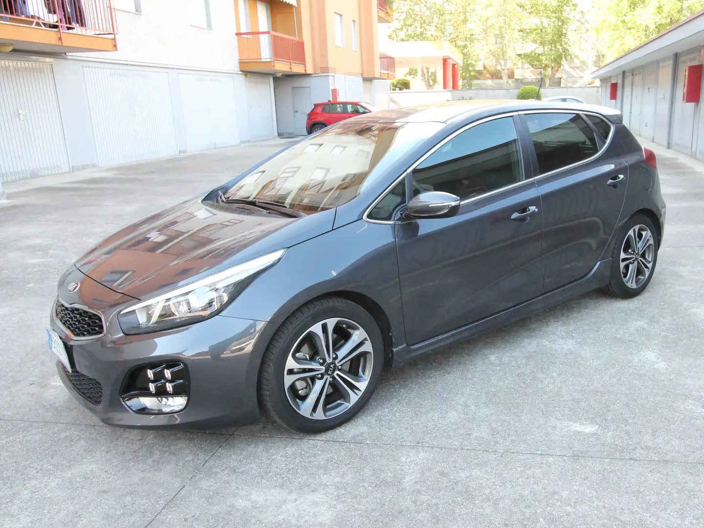 Kia Ceed / cee'd ceed II 2016 1.0 t-gdi GT Line Techno Pack 120cv Grigio - 1