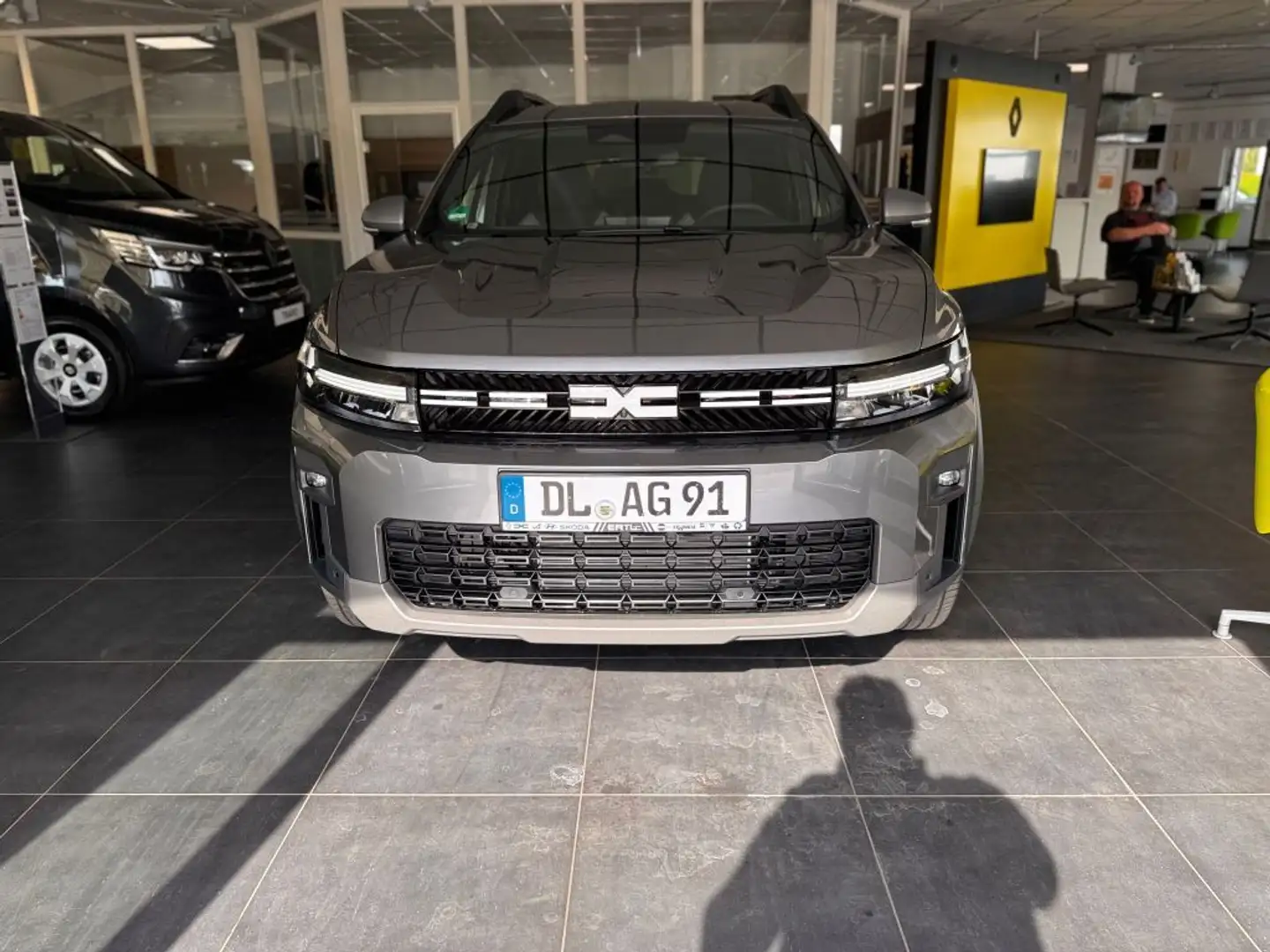 Dacia Bigster Hybrid 155 Journey Gris - 2
