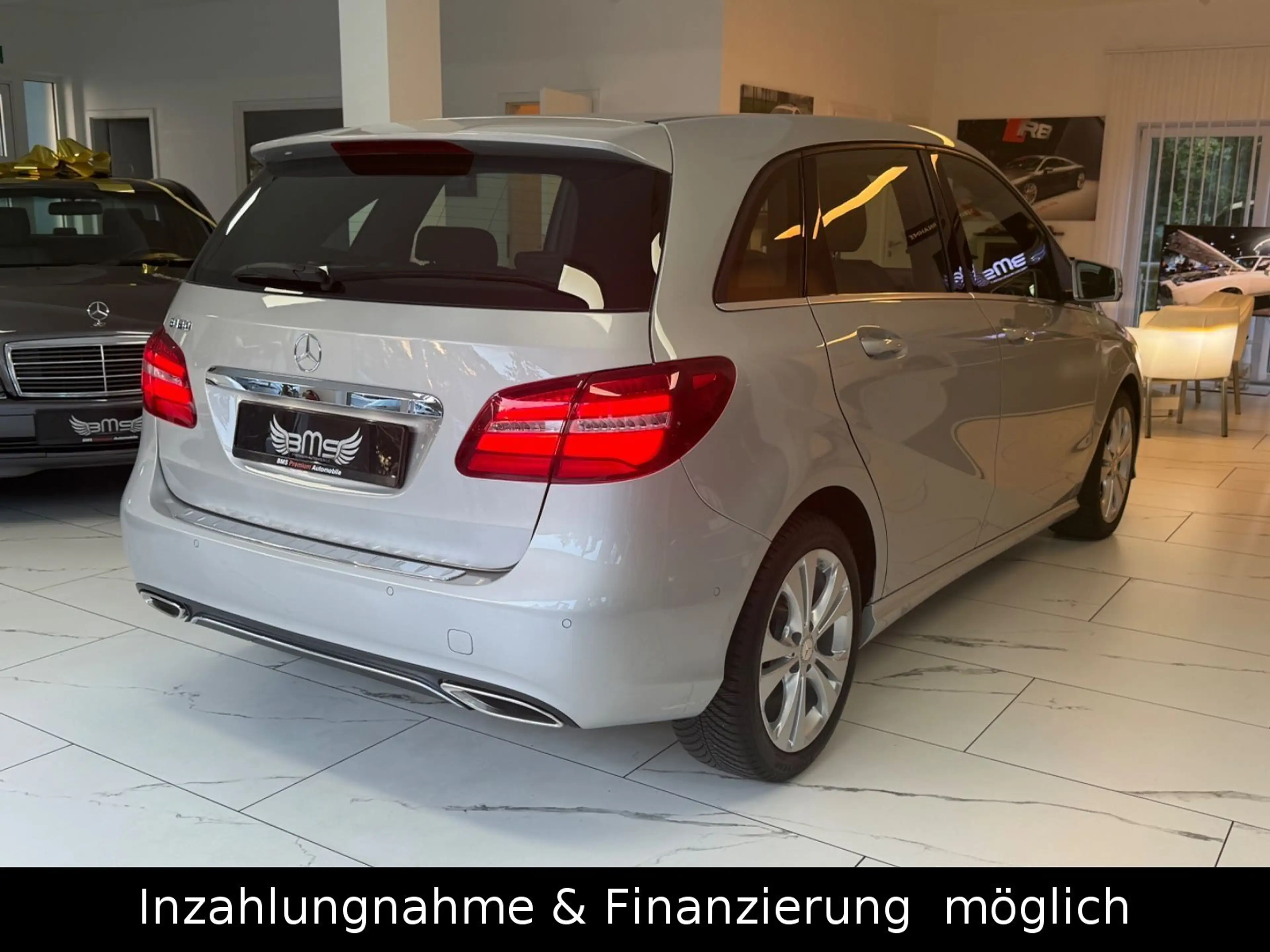 Mercedes-Benz B 180 Urban Garantie bis 09.2027 — photo 3