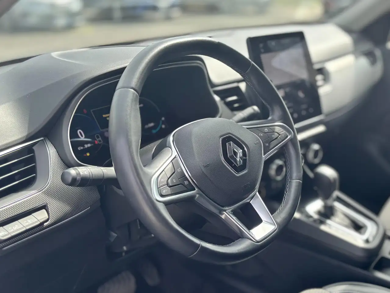 Renault Arkana 1.6 E-Tech full hybrid Intens 145cv 12