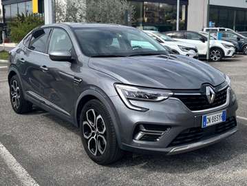 1.6 E-Tech full hybrid Intens 145cv