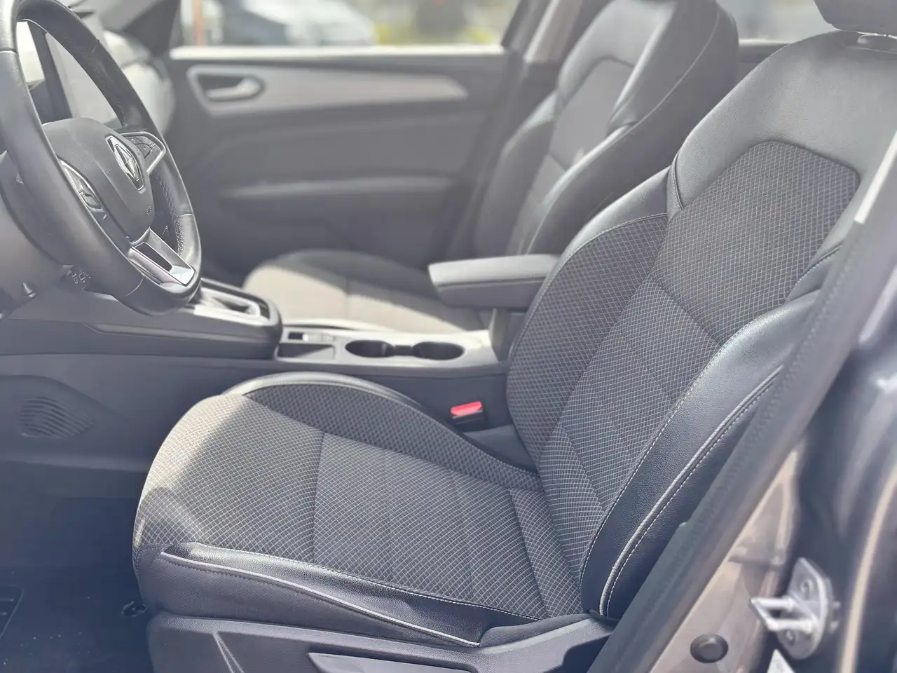 Renault Arkana 1.6 E-Tech full hybrid Intens 145cv 10