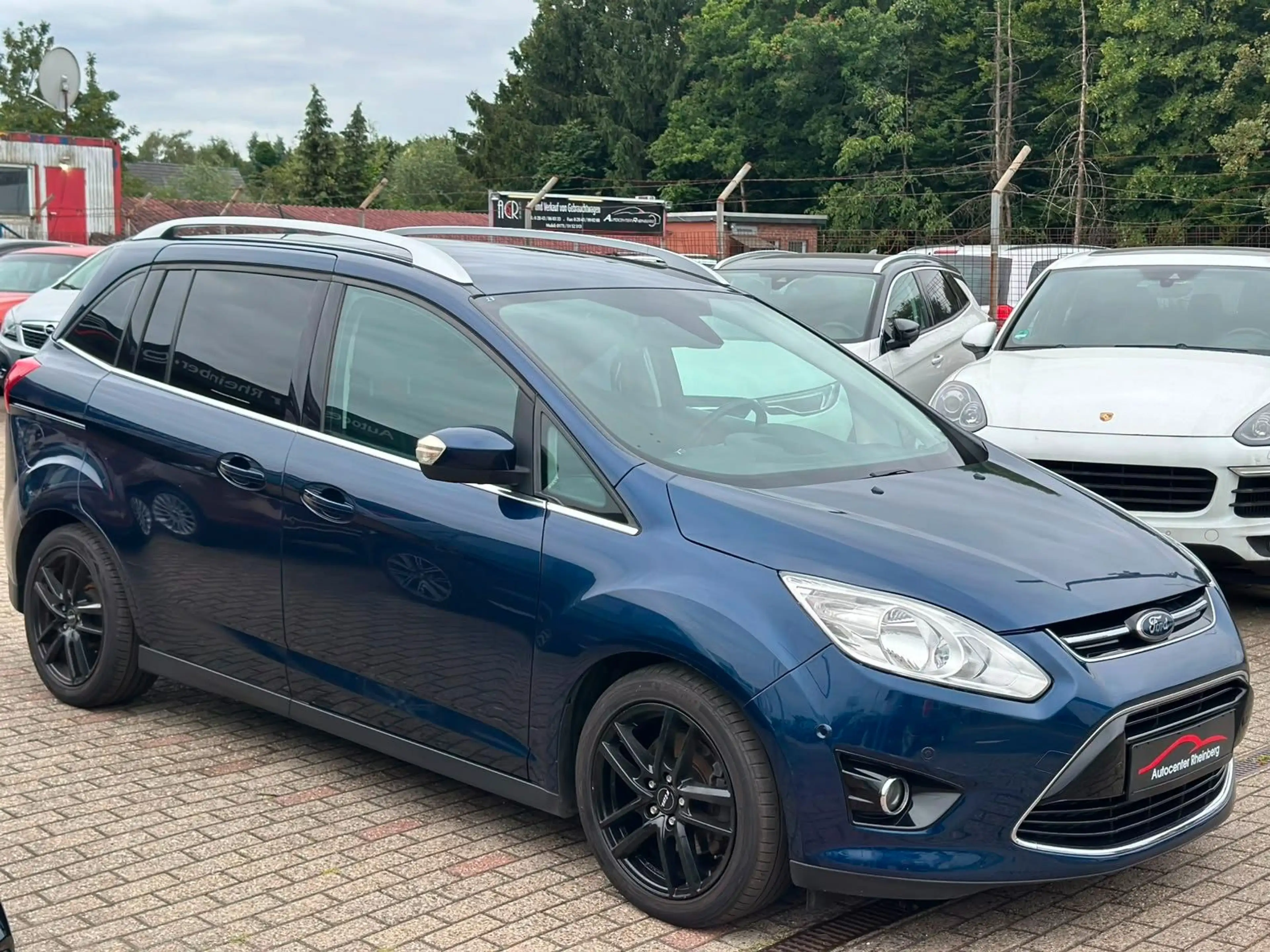 Ford Grand C-Max Grand C-MAX Titanium Aut — photo 3