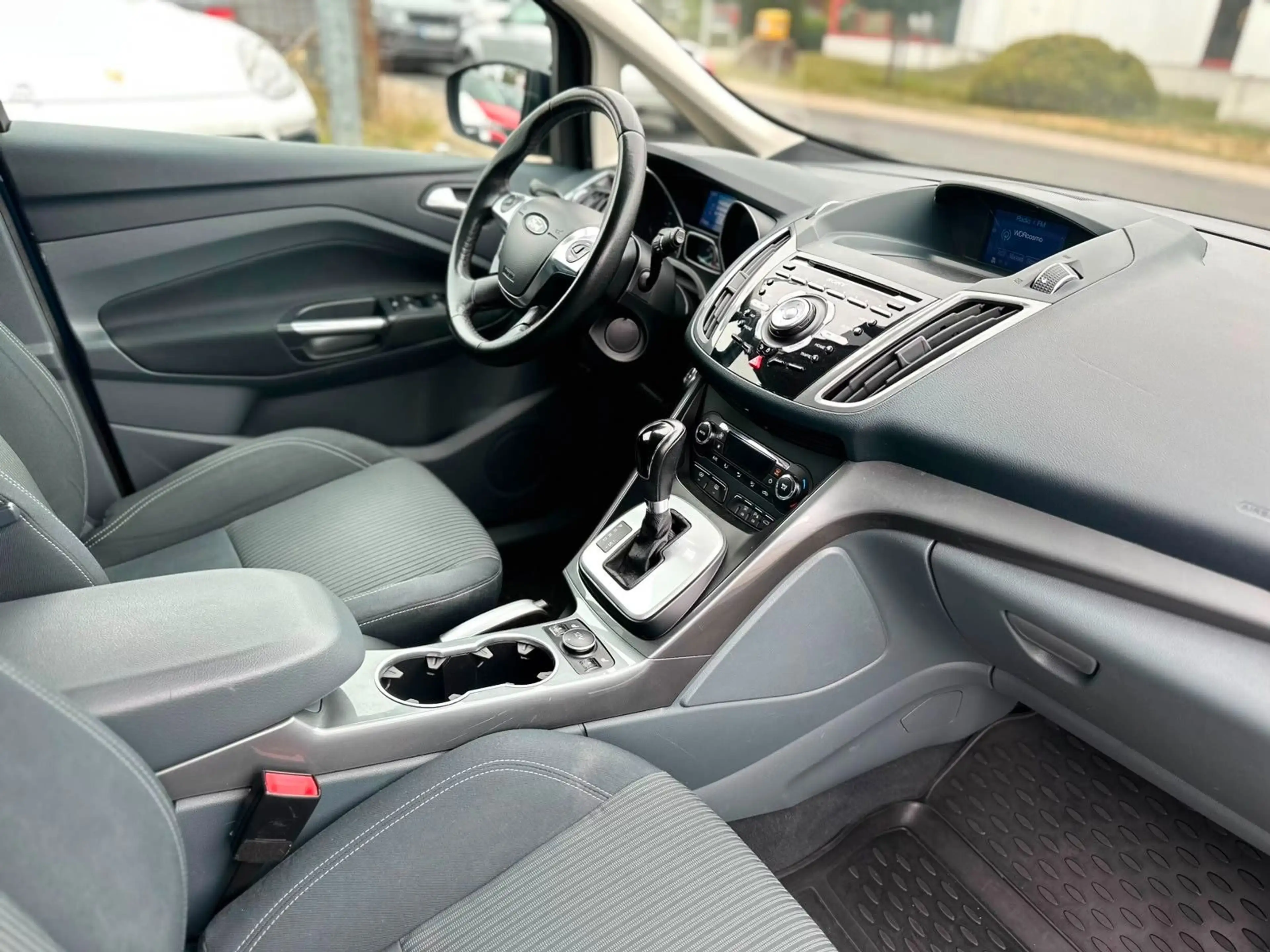 Ford Grand C-Max Grand C-MAX Titanium Aut — photo 11