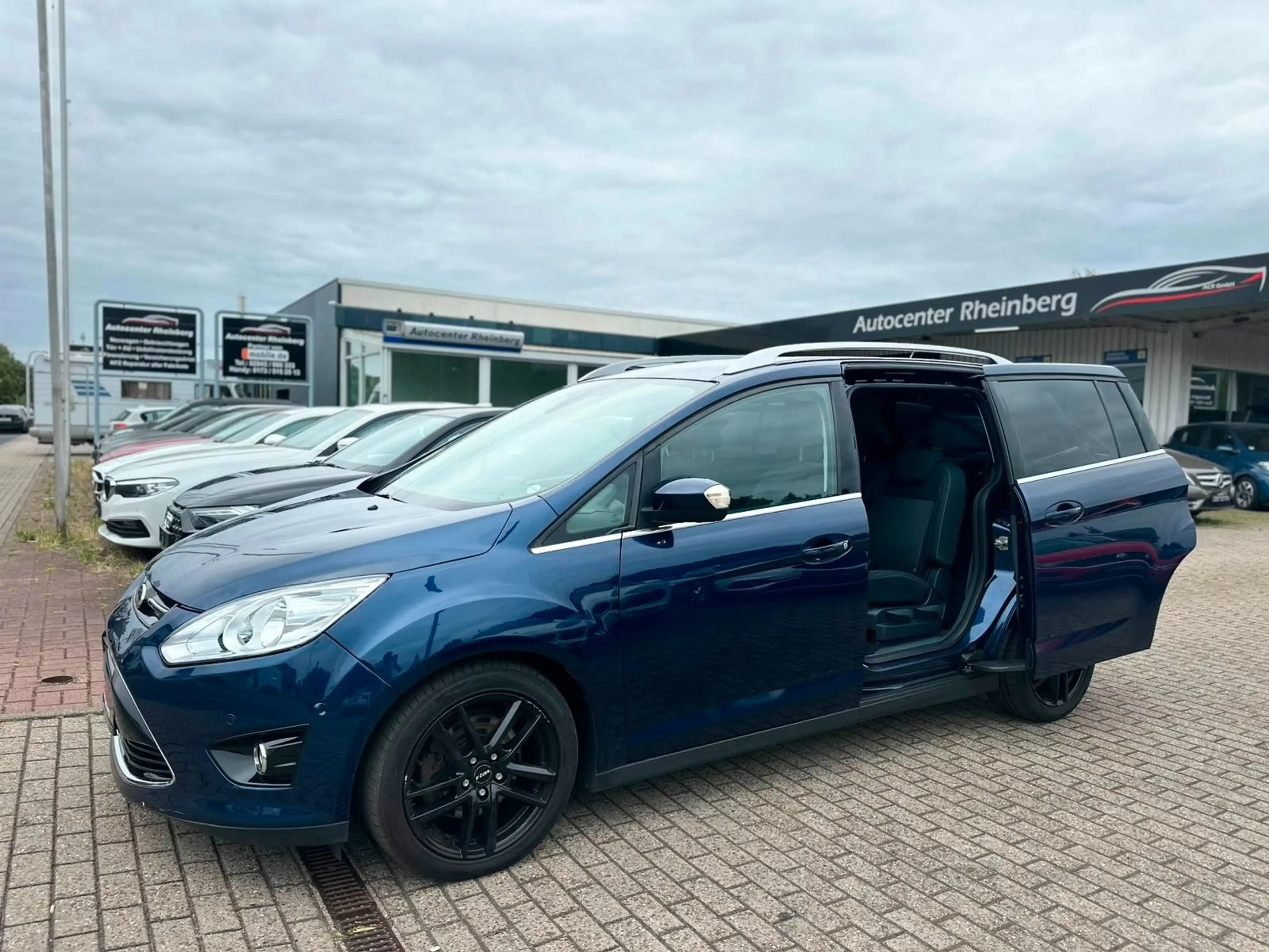 Ford Grand C-Max Grand C-MAX Titanium Aut — photo 9