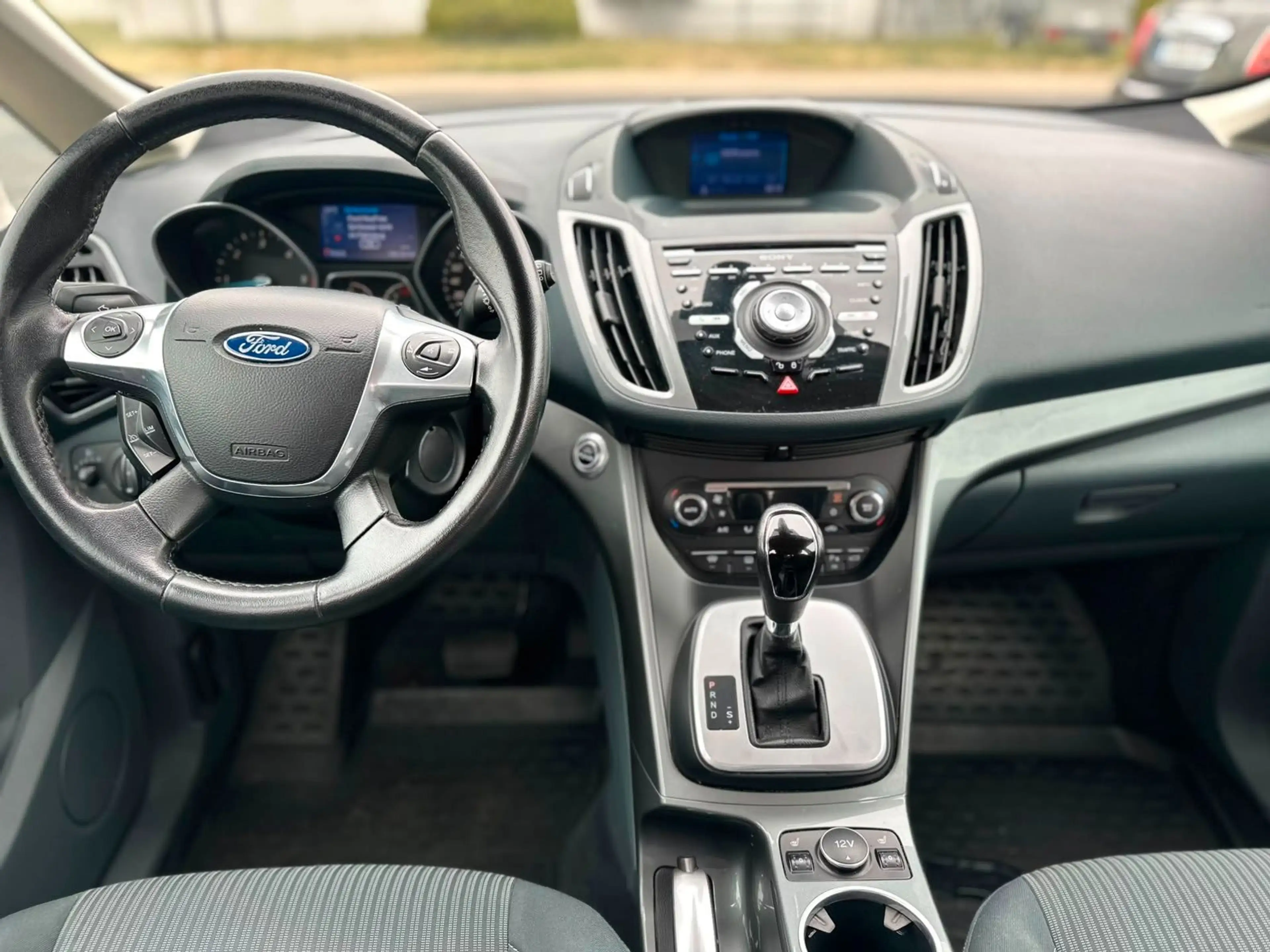 Ford Grand C-Max Grand C-MAX Titanium Aut — photo 10