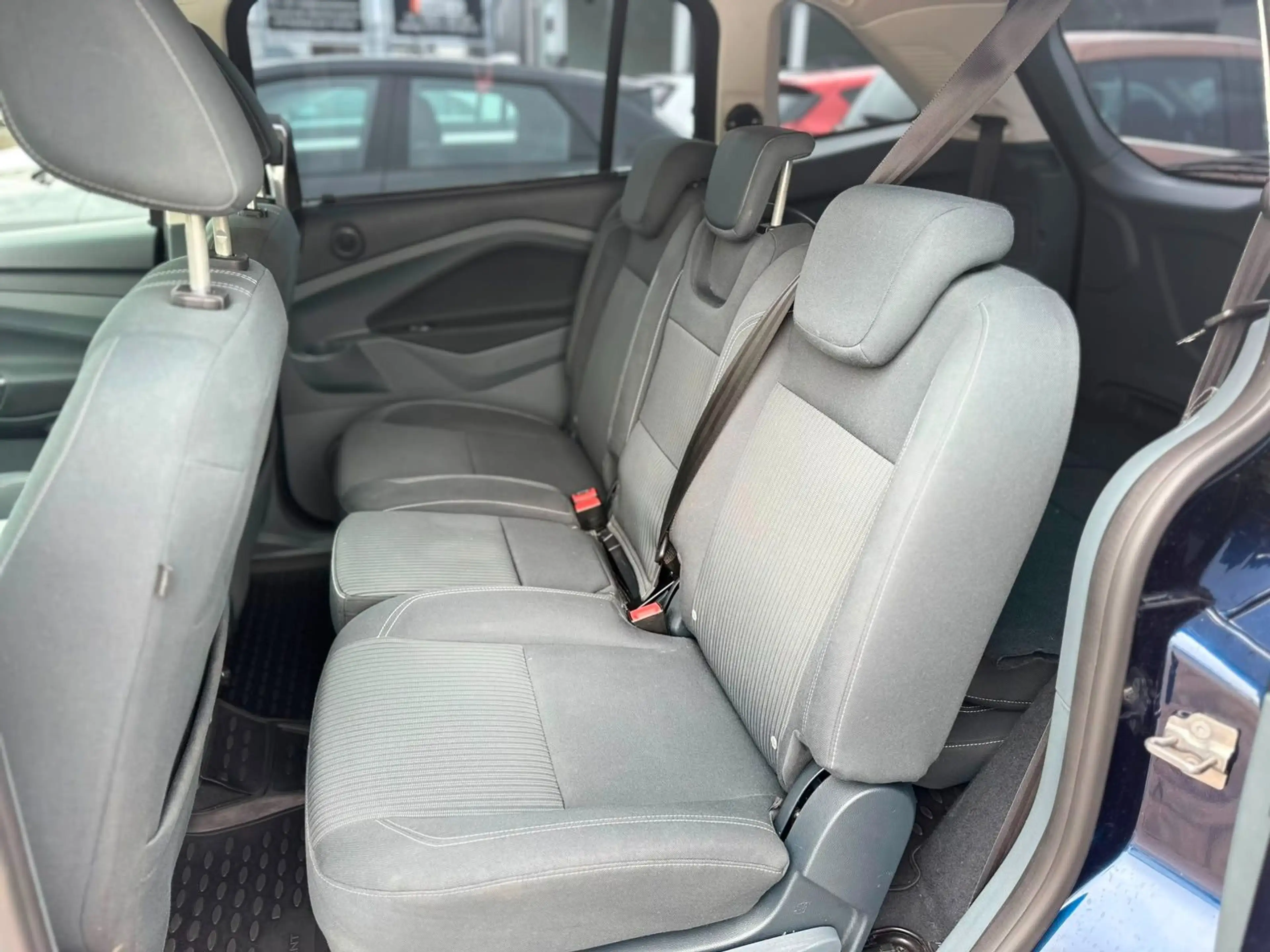 Ford Grand C-Max Grand C-MAX Titanium Aut — photo 14
