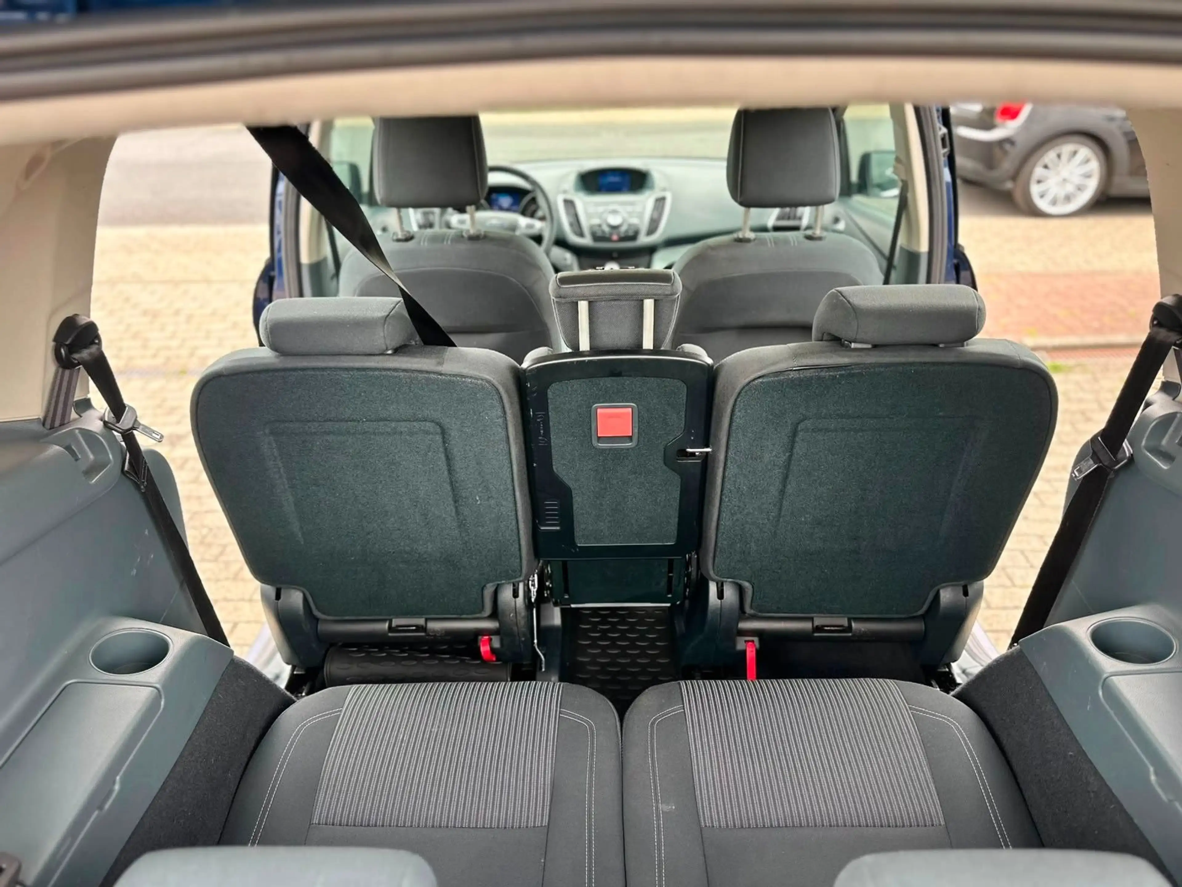 Ford Grand C-Max Grand C-MAX Titanium Aut — photo 13