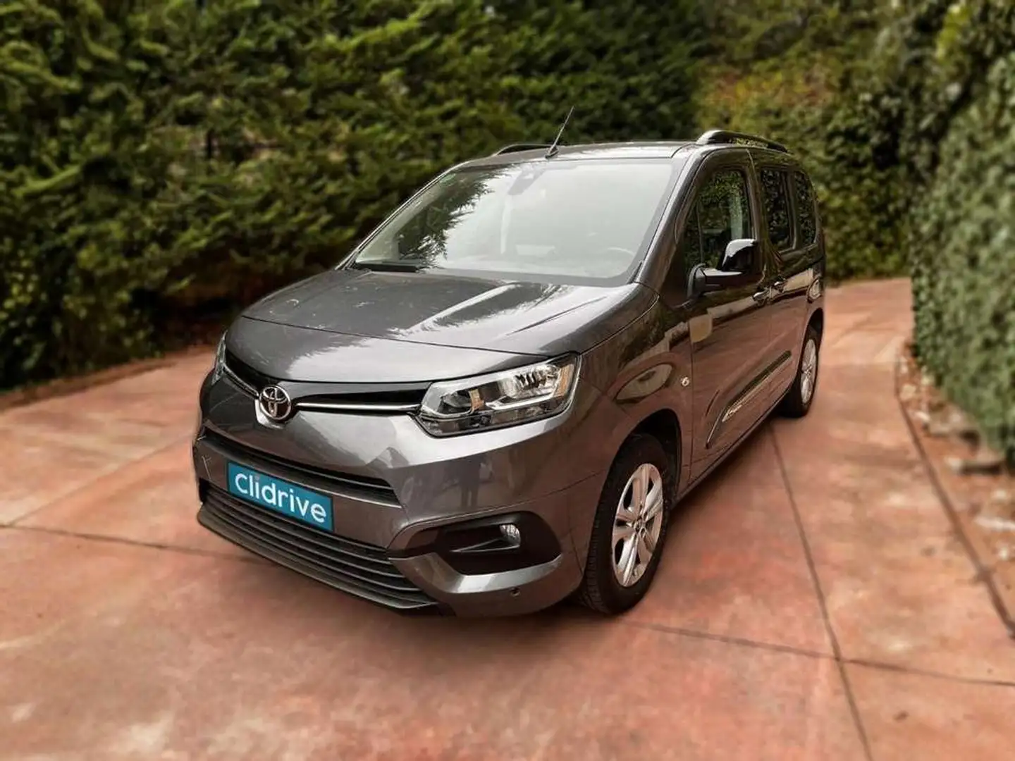 Toyota 1.2 81kW (110CV) Family Active L1 Noir - 2