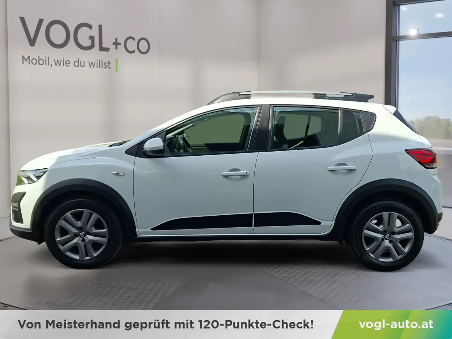 Dacia Sandero Stepway Comfort TCe 90PS Weiß - 2