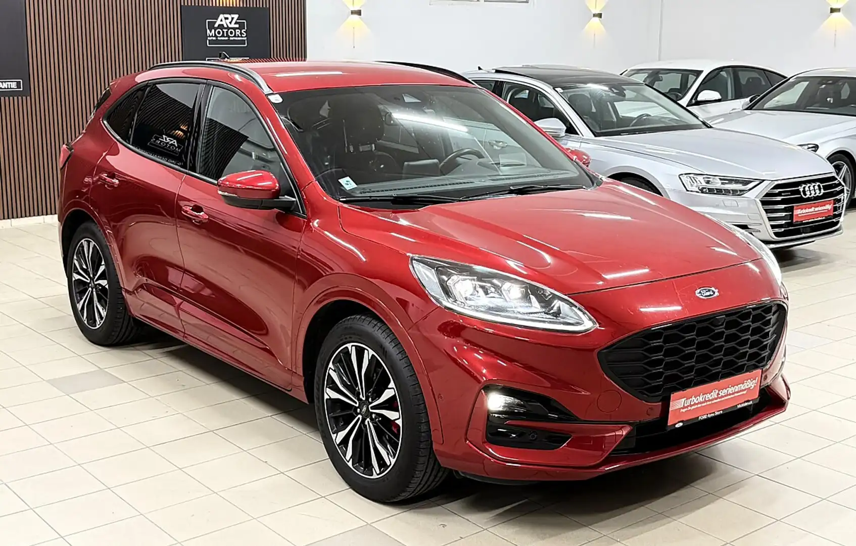 Ford Kuga 2,0 EcoBlue AWD ST-Line X Aut. Rot - 2