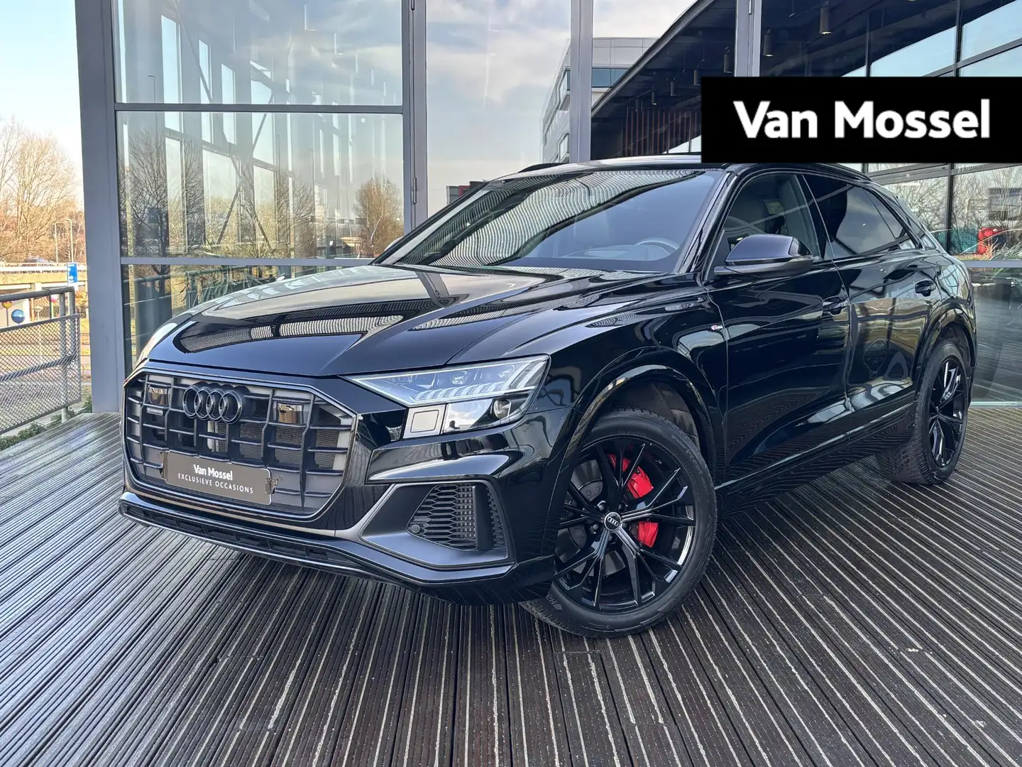 Audi Q8 55 TFSI e quattro Pro Line S | PANORAMA/SCHUIF-KAN Noir - 1