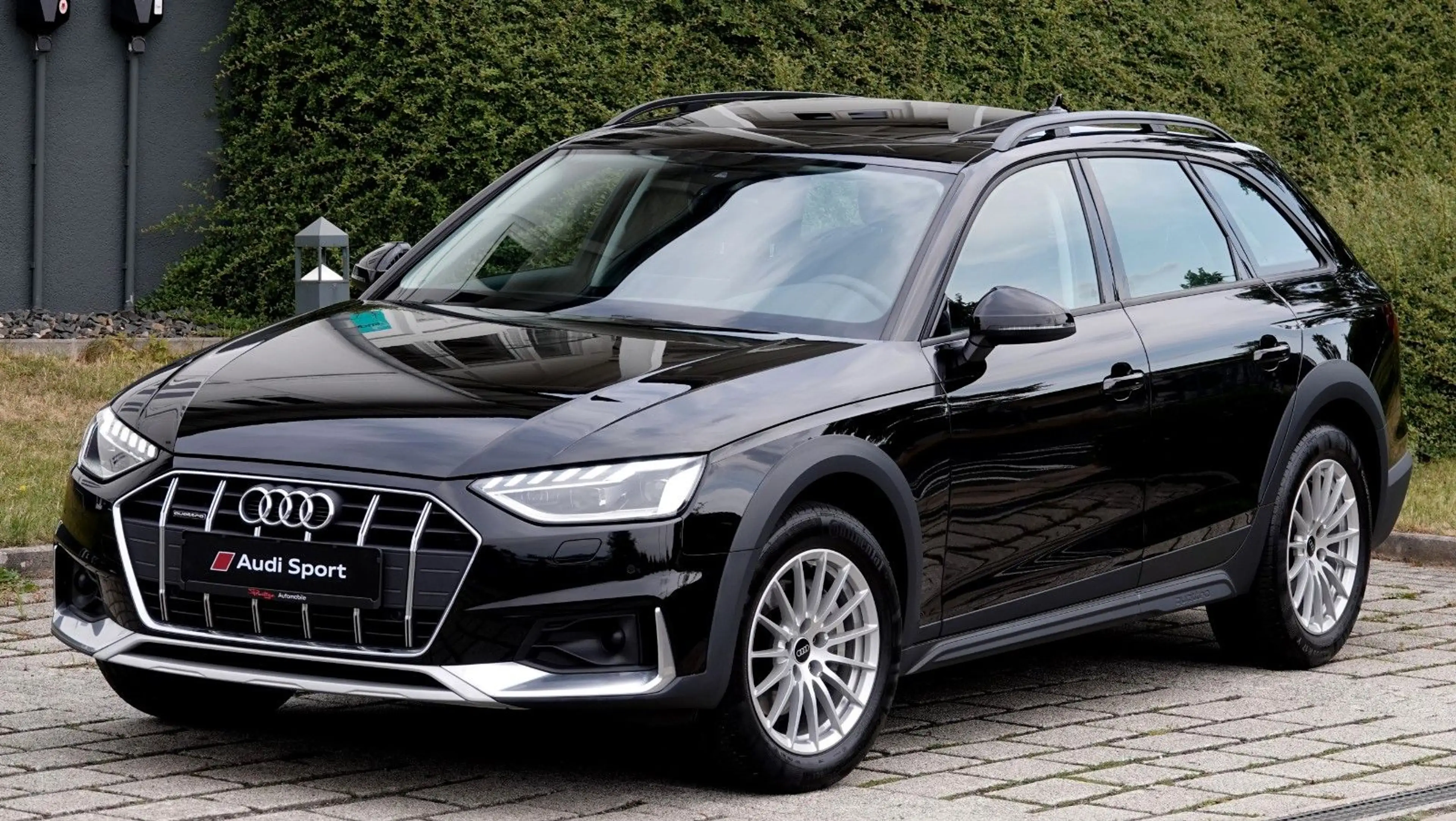 Audi A4 allroad 40TDI *ACC* PANORAMA* AHK* SPORTSITZE — photo 3
