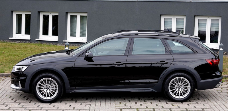 Audi A4 allroad 40TDI *ACC* PANORAMA* AHK* SPORTSITZE — photo 5
