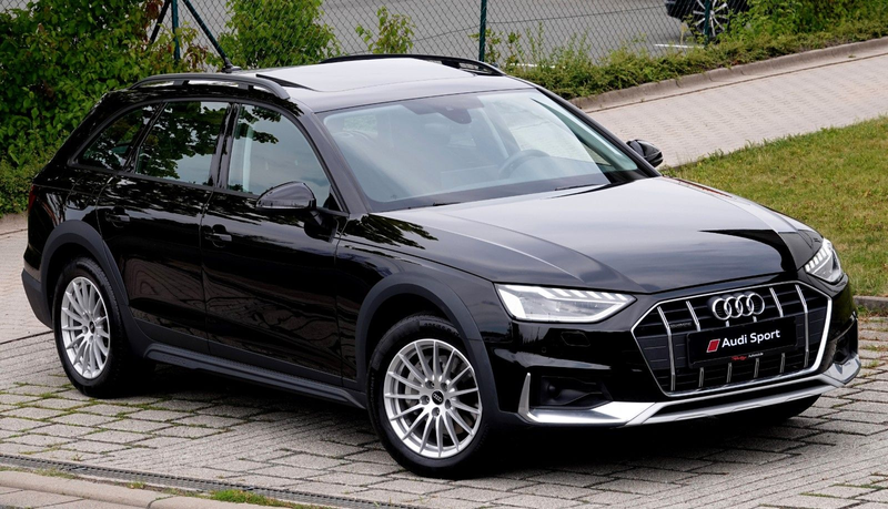 Audi A4 allroad 40TDI *ACC* PANORAMA* AHK* SPORTSITZE
