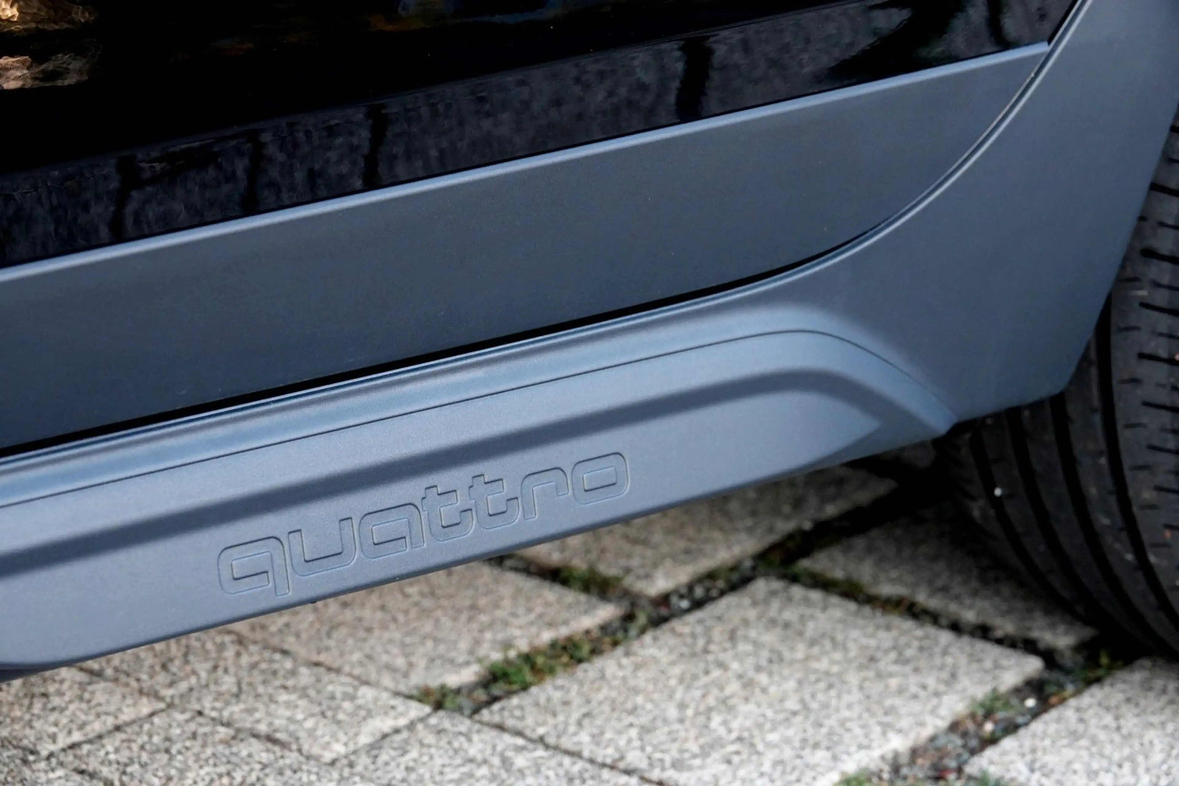 Audi A4 allroad 40TDI *ACC* PANORAMA* AHK* SPORTSITZE — photo 8