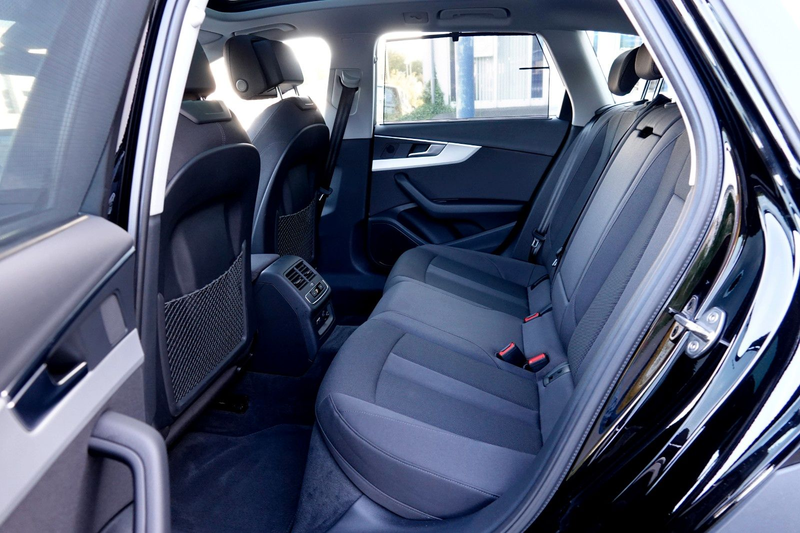 Audi A4 allroad 40TDI *ACC* PANORAMA* AHK* SPORTSITZE — photo 12