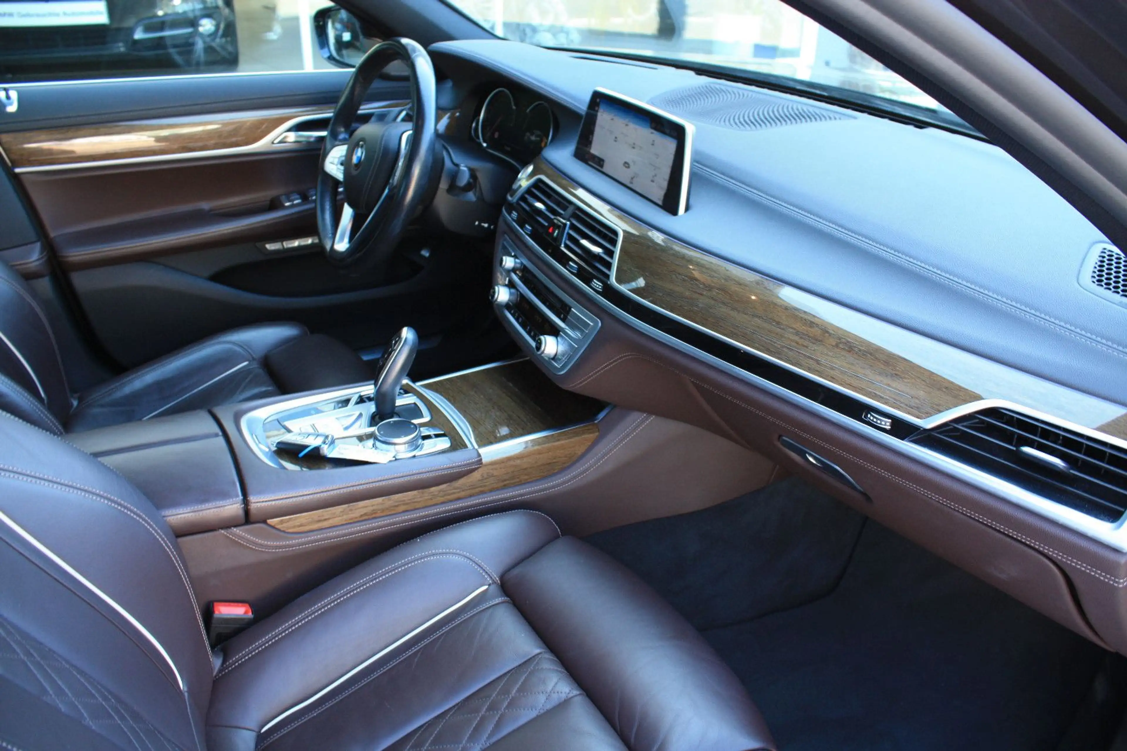 BMW 740 7 740 d xDrive "klasse Optik!!" — photo 15