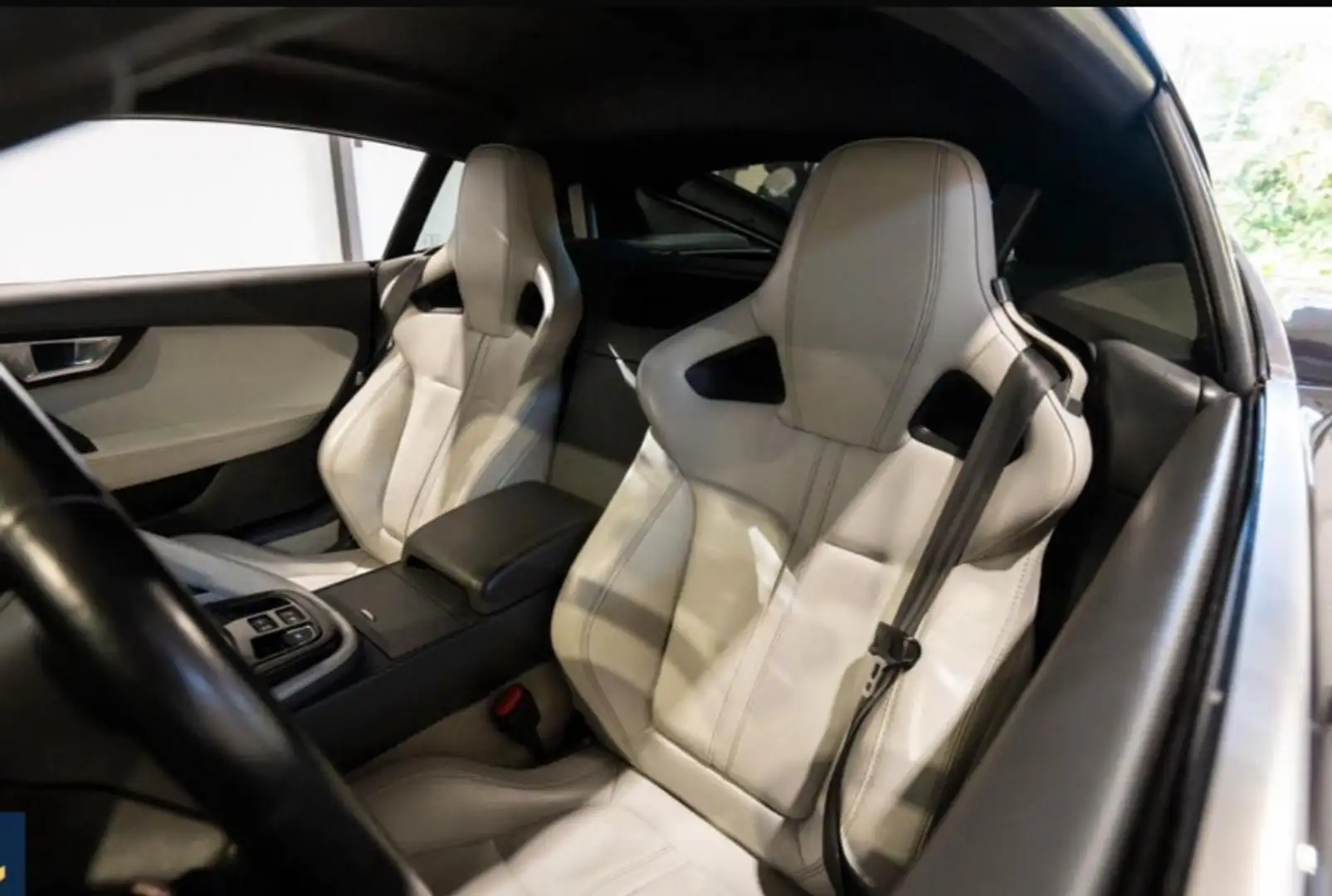 Jaguar F-Type Coupé V6 S 3.0 380 Suralimenté A - 2