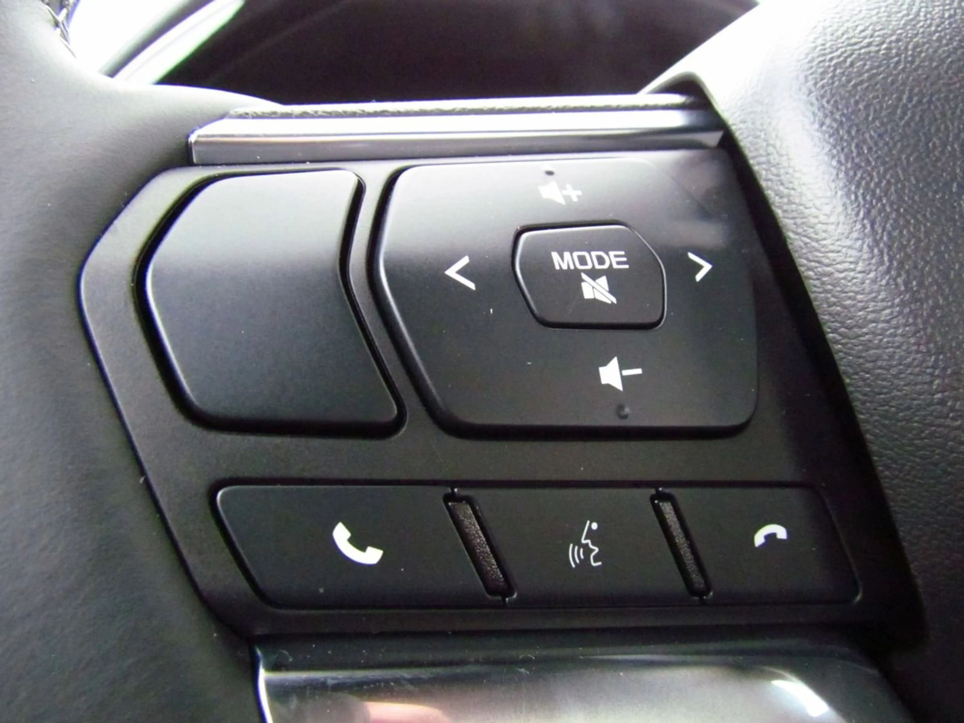 Isuzu D-Max SpaceCab 4WD Autm. LSE*Bi-LED-Licht,Rückkamera* — photo 10