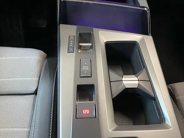 Opel Grandland view 11