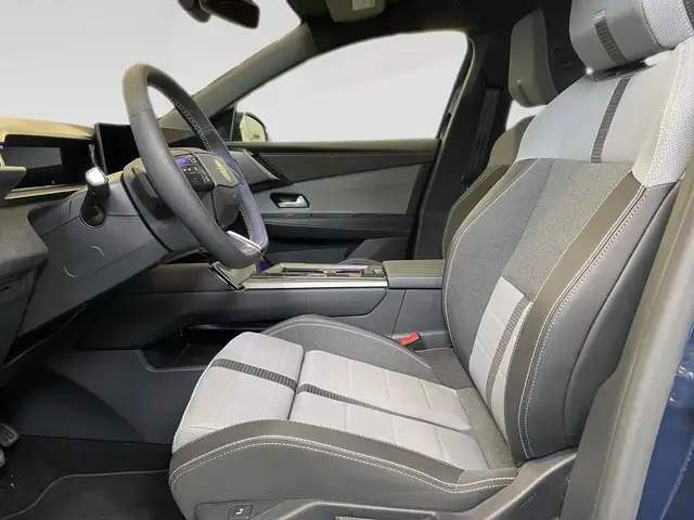 Opel Grandland view 7