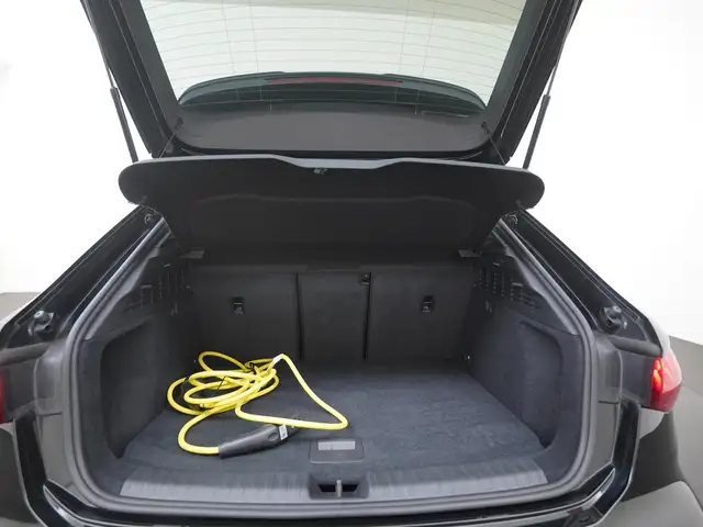 Audi A3 view 28
