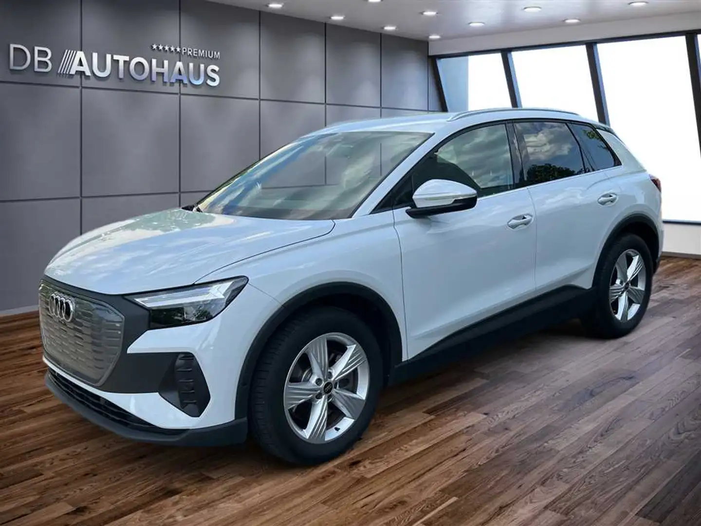 Audi Q4 e-tron 40 82 kWh Weiß - 1