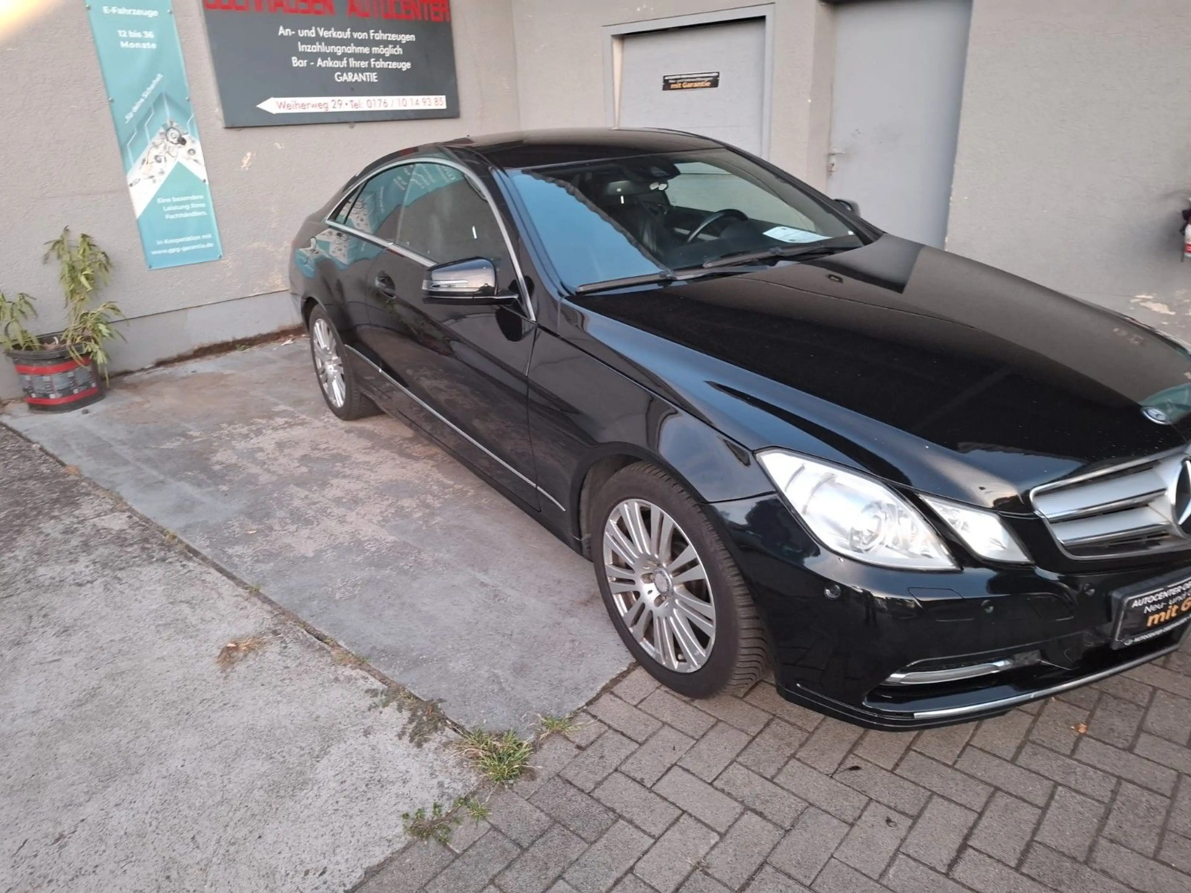 Mercedes-Benz E 350 E Coupe E 350 CDI BlueEfficiency — photo 3