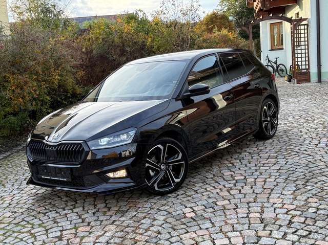 Imagine Skoda Fabia 1.5 DSG Monte Carlo / Pano / Kamera / 18"