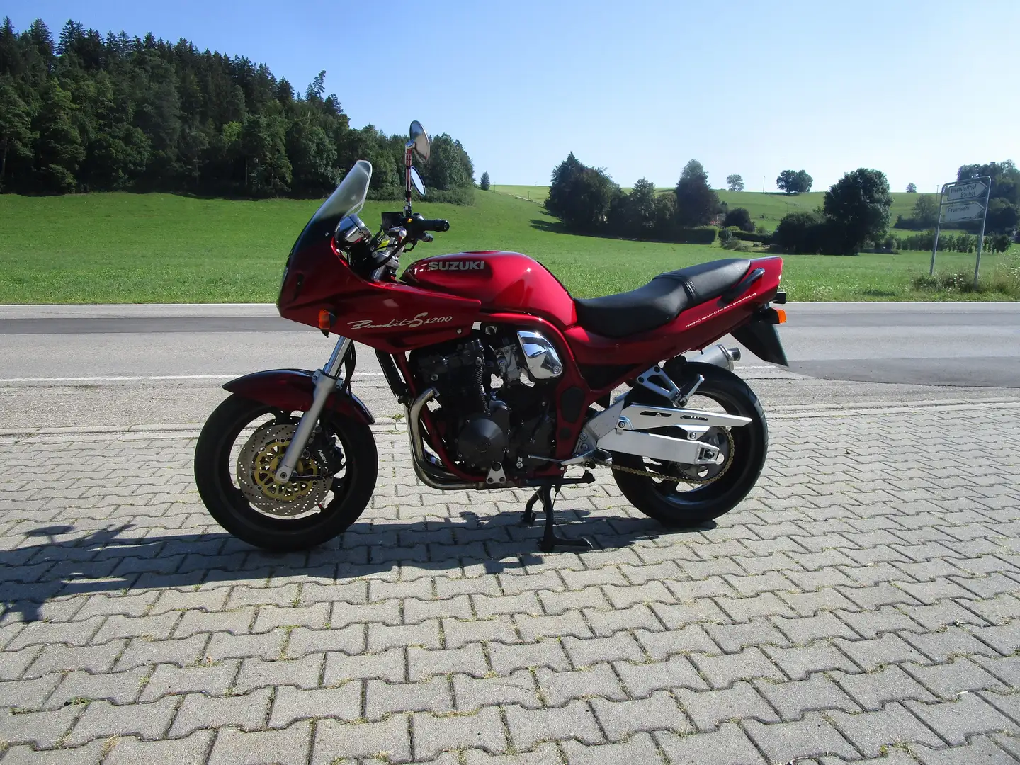 Suzuki GSF 1200 Bandit Rood - 2