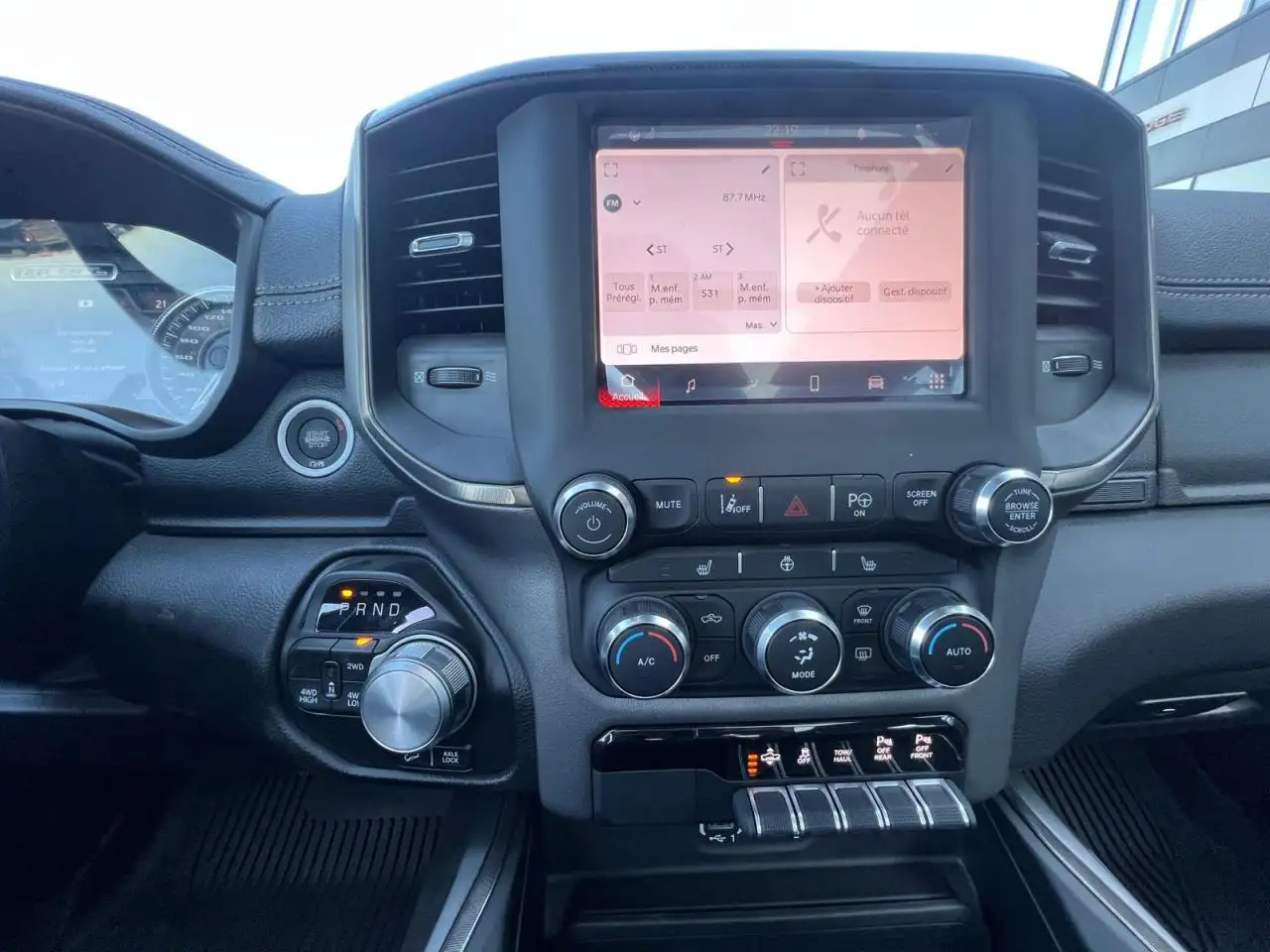 Dodge RAM 2025 — фото 12