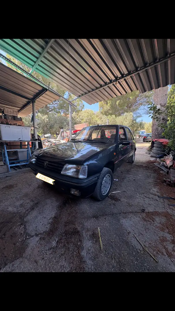 Peugeot 205 1.8 xtd - 2